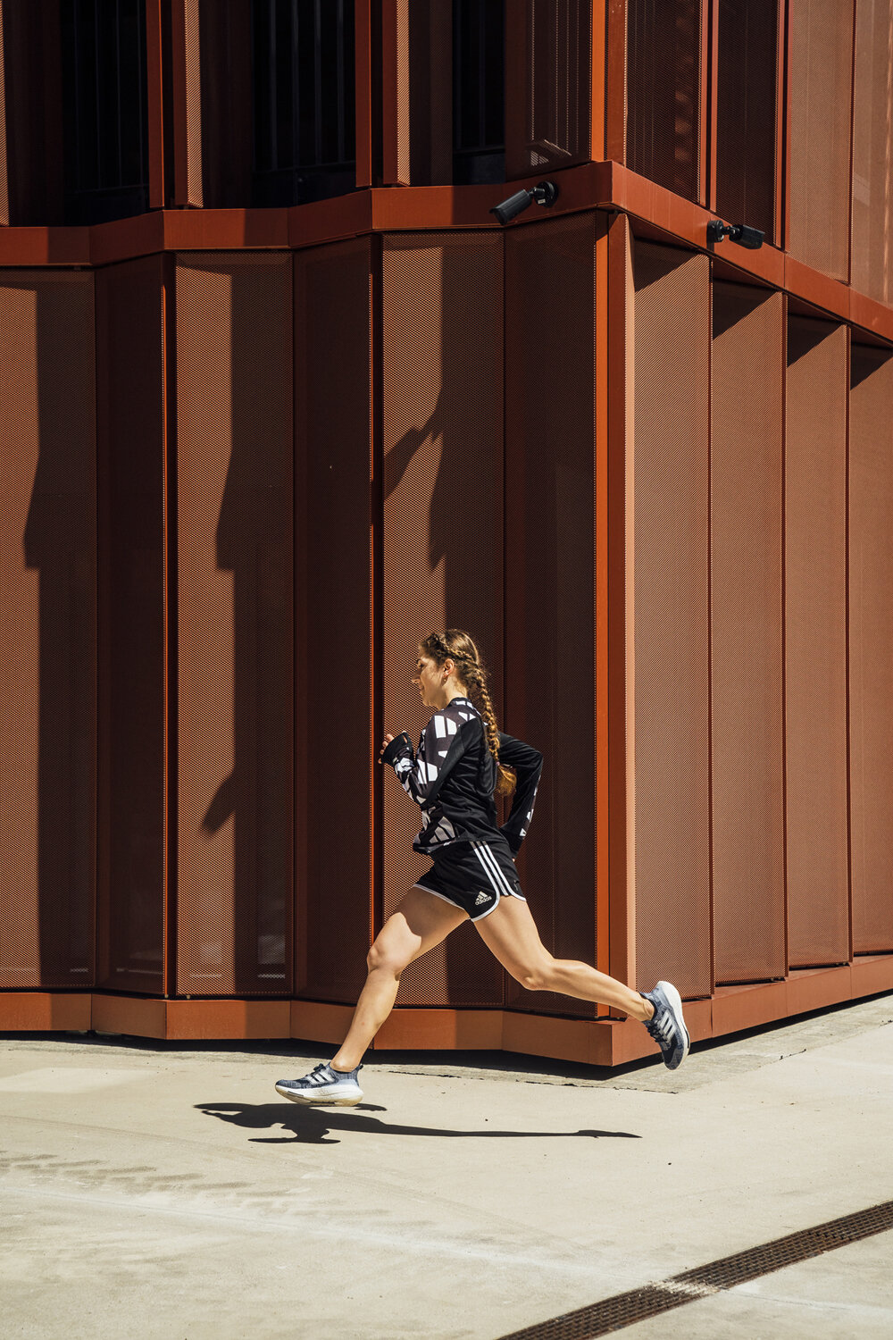 marekogien-sport-lifestyle-photographer-2021-adidas-running-22.jpg