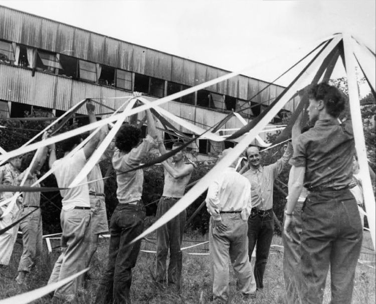 1948 Buckminster Fuller Architecture Class at Black Mountain College, Photo courtesy of whitehotmagazine.com