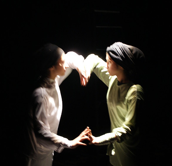 The Safarani Sisters performing Orpheus (2010)