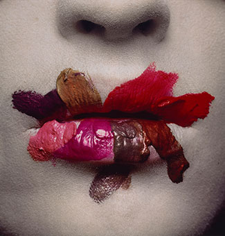 Mouth (for L’Oréal), New York, 1986printed 1992, Smithsonian American Art Museum. Copyright © The Irving Penn Foundation.Image courtesy of Lesley University