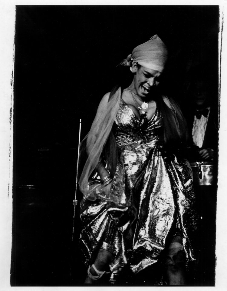 Cuban singer La Lupe performing in New York City, 1970. Gelatin silver print.Gift of Katherine Hall Page (Class of 1969)Image courtesy of Wellesley College