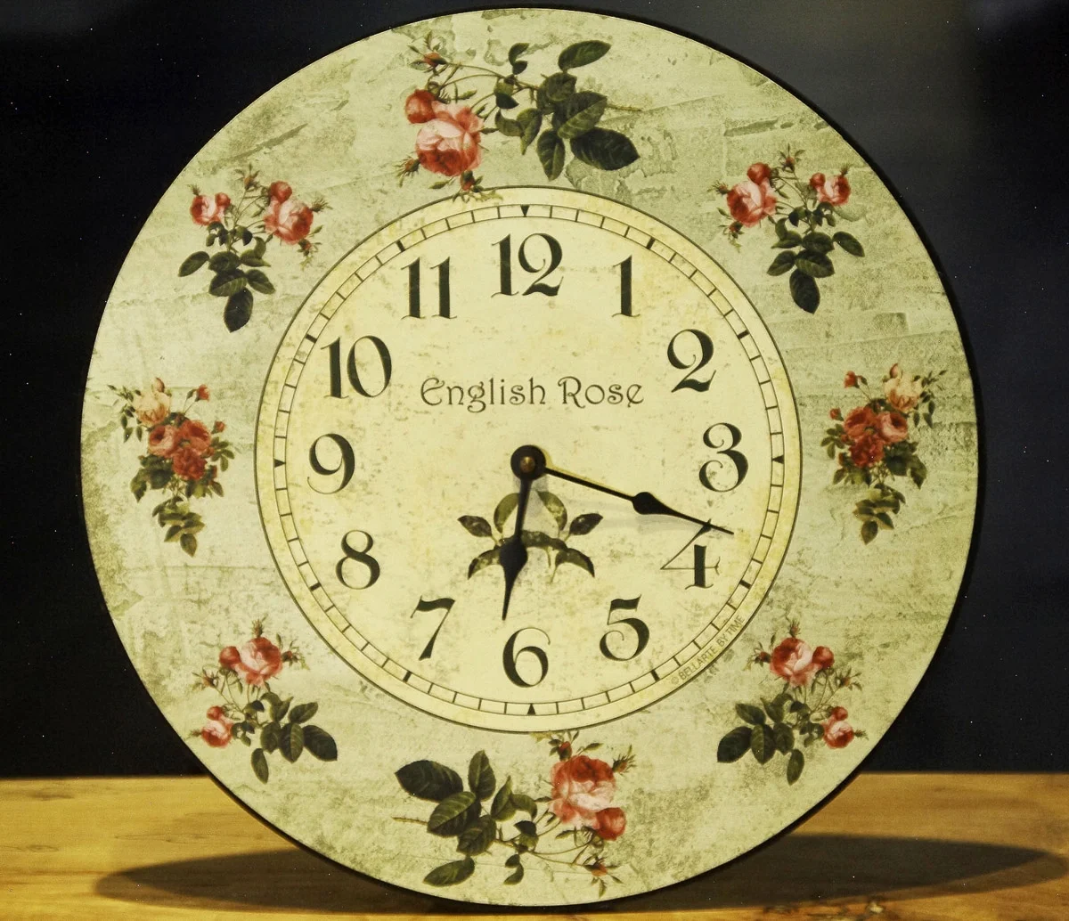 李烈捐贈／英國玫瑰壁鐘