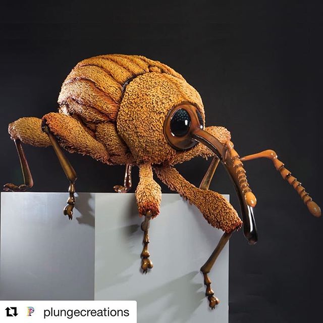 The 2 meter long Nut weevil I had the pleasure of working on at Plunge Creations this summer. #Repost @plungecreations with @get_repost
・・・ The project was commissioned by Jubba_ltd

#intu #bugsontour #nutweevil #bathmats #insectsculpture #wildlife #