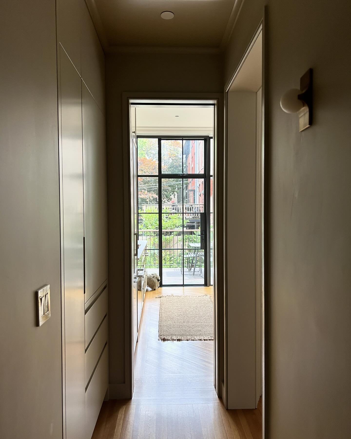 Long views to the greenery on multiple levels brings in light deep into this Clinton hill project.  Can&rsquo;t wait to photograph this soon! 
.
.
.
.
.
.
.
#interiordesign #architecturaldesign #chicinteriors #interior #landscaparchitecture #luxehome