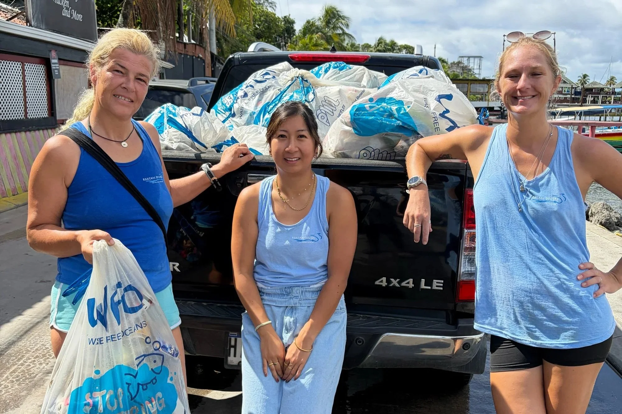PADI AWARE WEEK: Clean Up West End