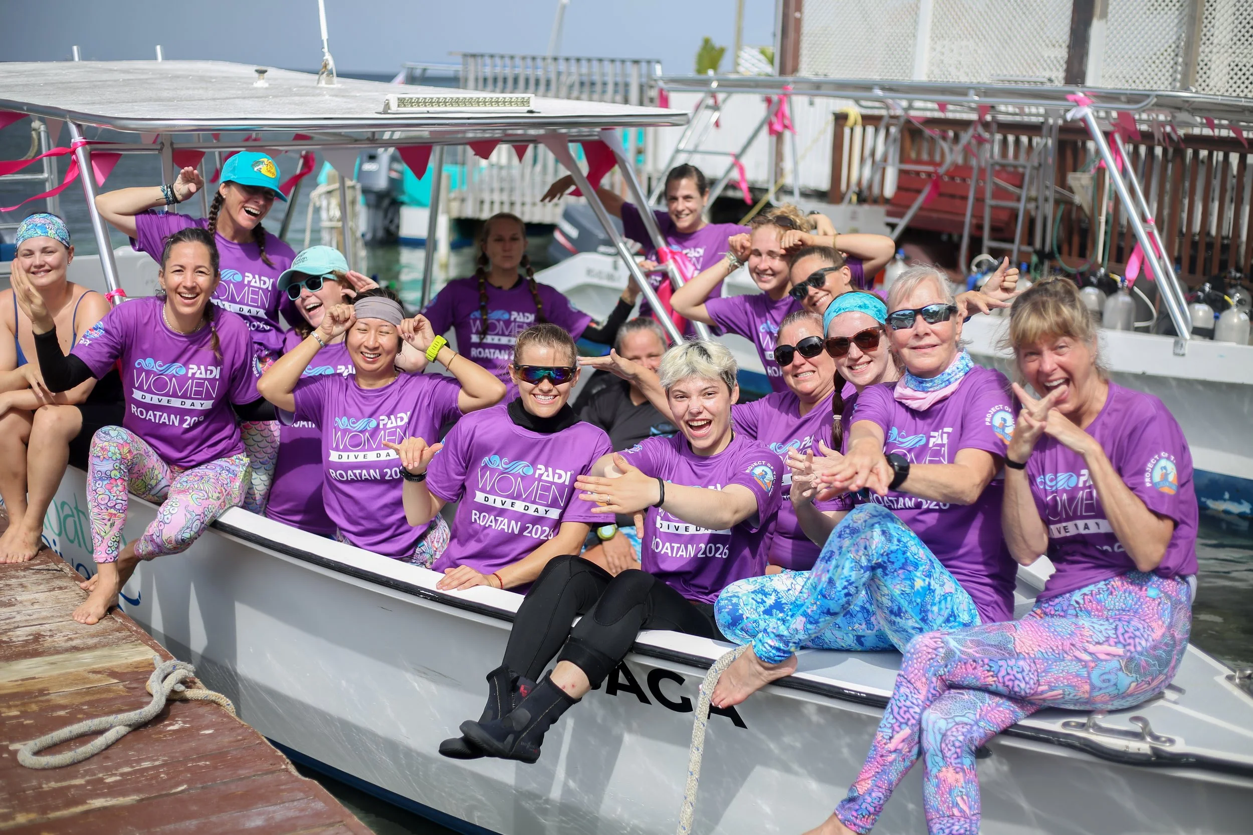 PADI Women’s Dive Day in Roatan: Inspiring Women Through Diving