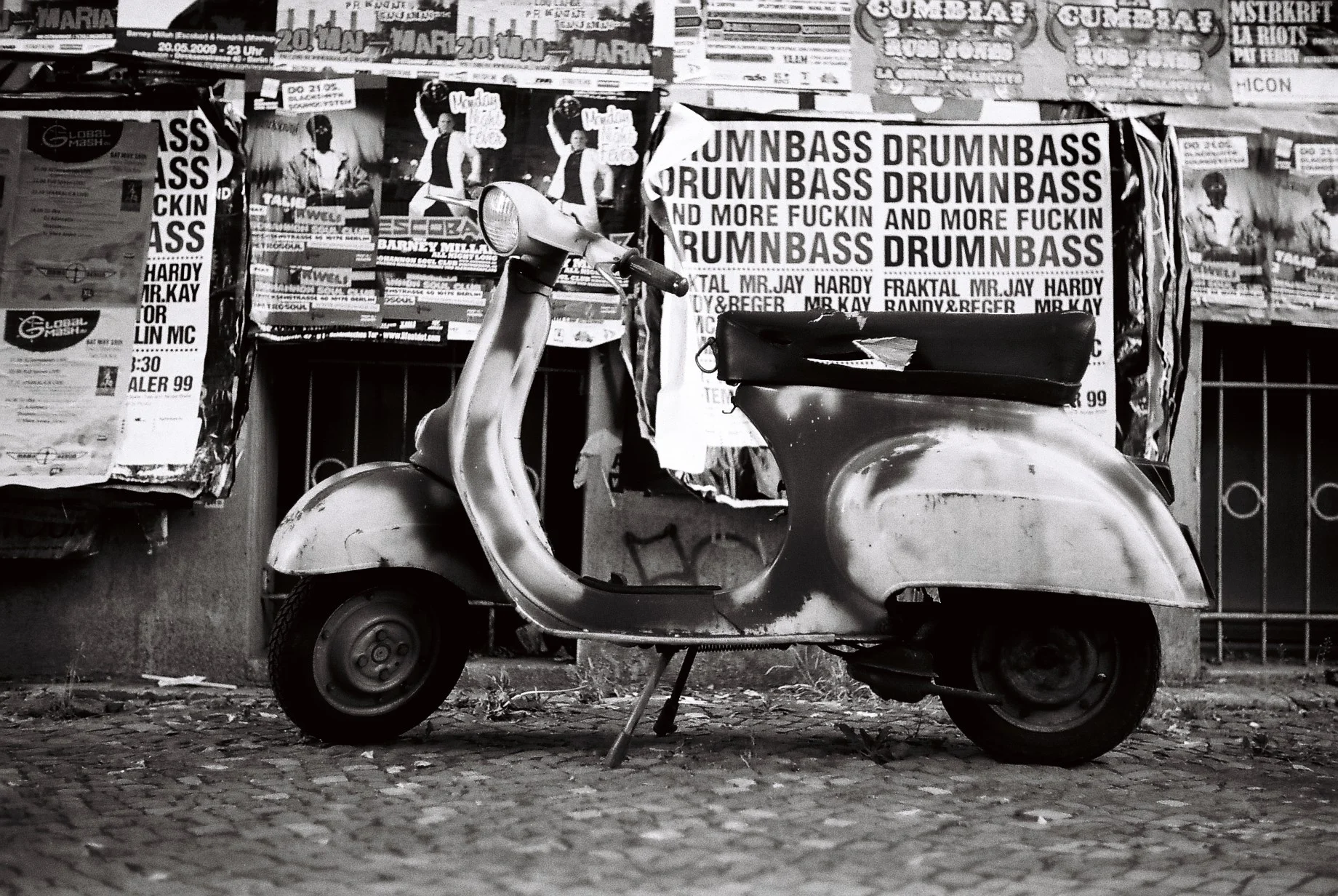 Vespa.JPG
