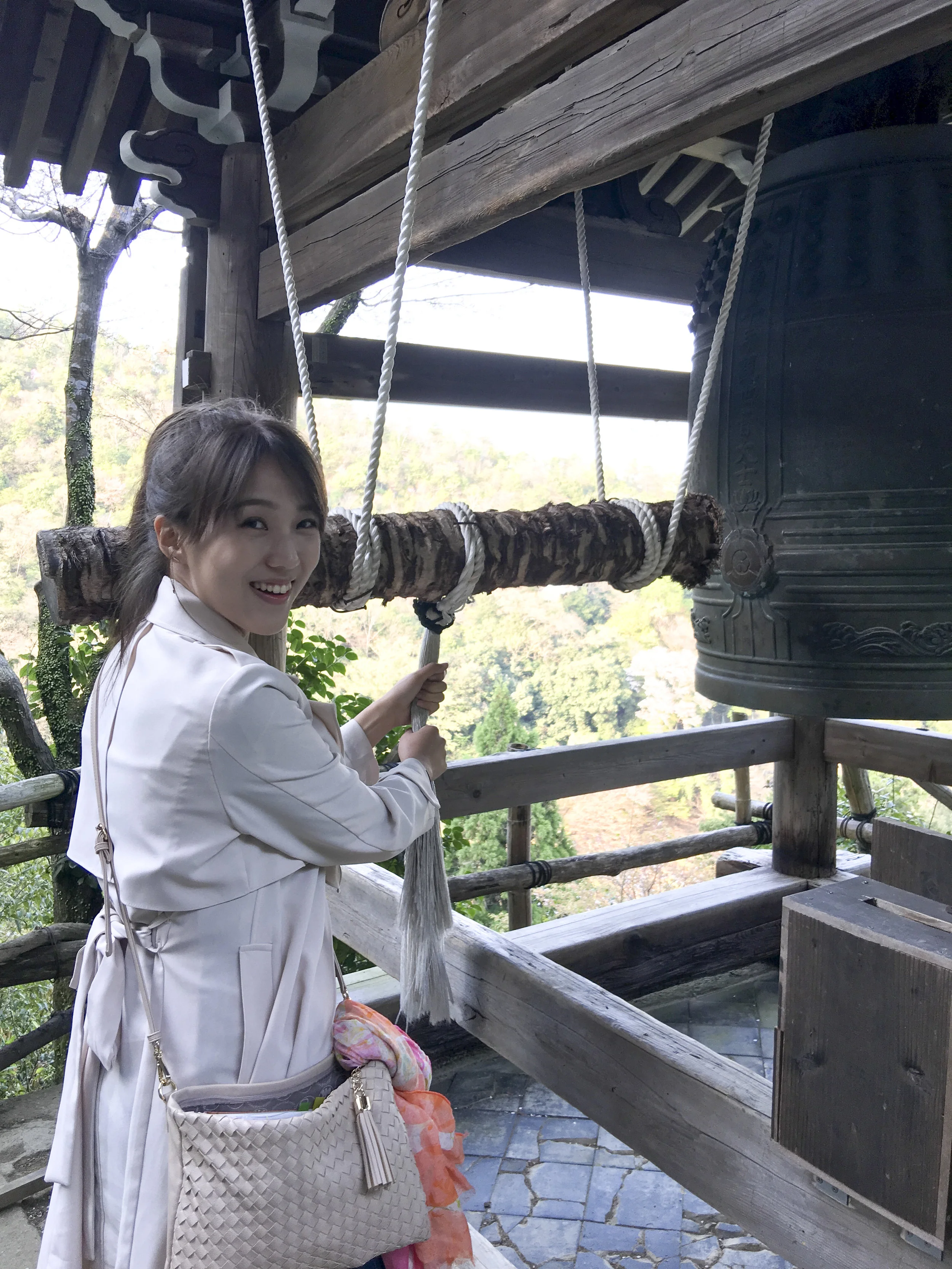"I can't ring this bell again" she says, "I've rung it three times and it says 'FREE 3 Rings only'".