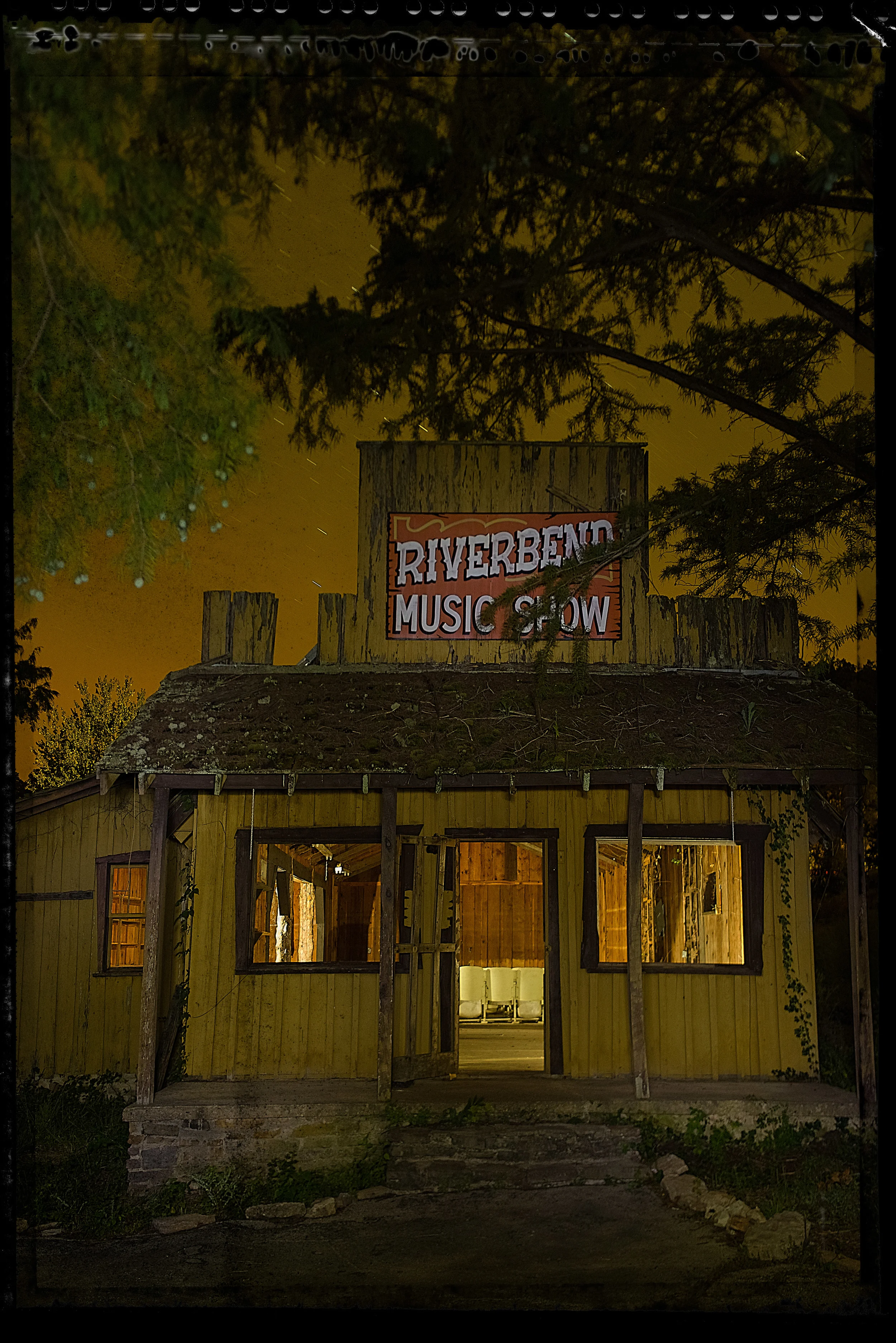 Dogpatch Riverboat Music Show