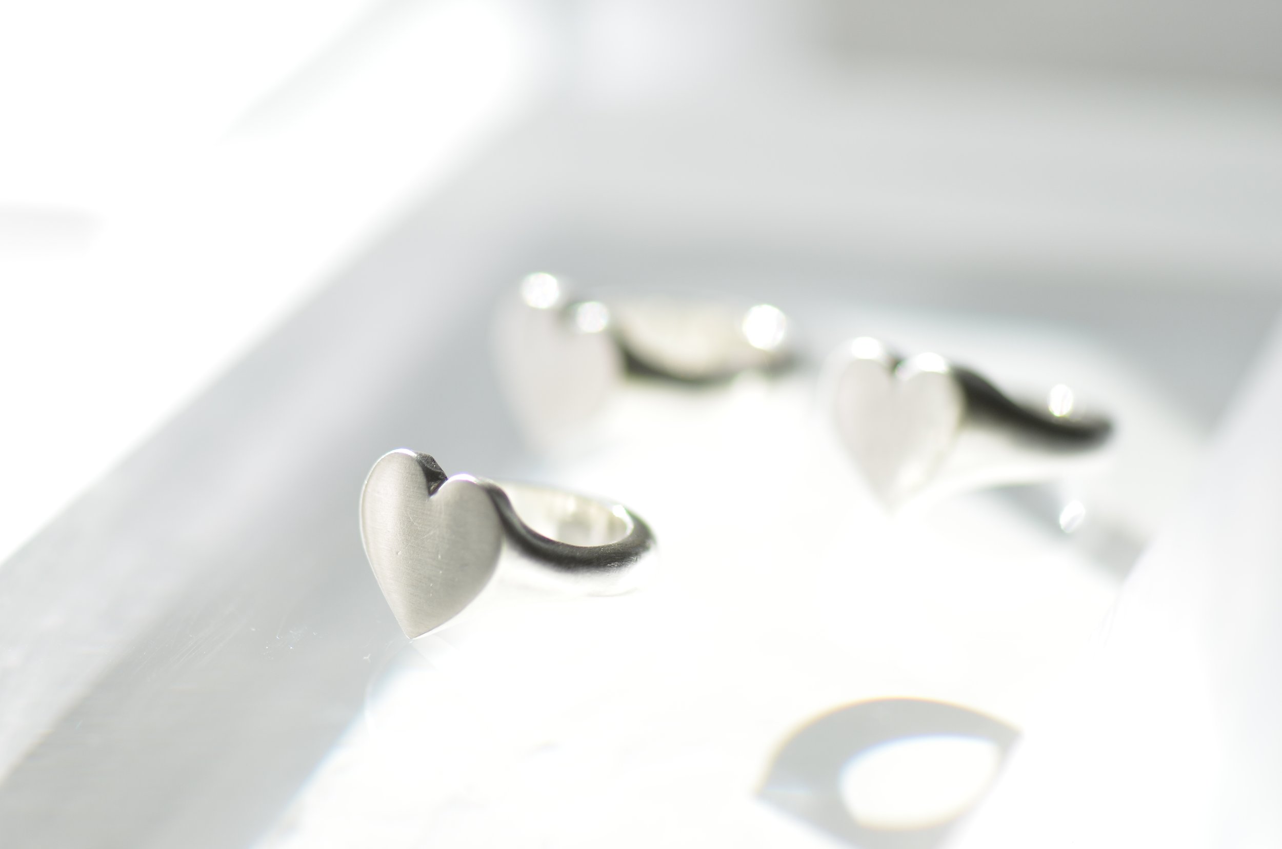Solid Love - Signet Ring