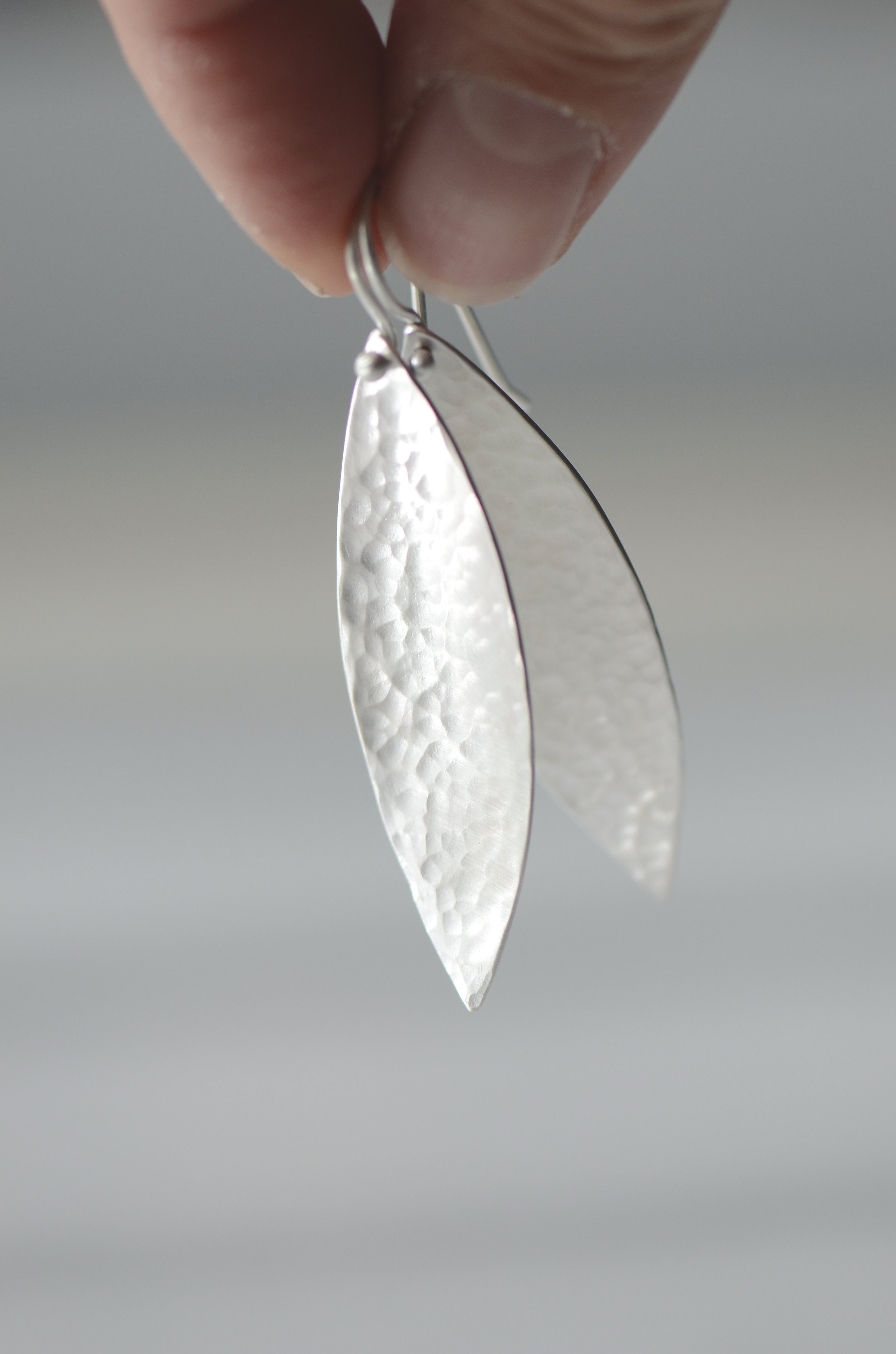 Silver Leafs Dangle Earrings.
