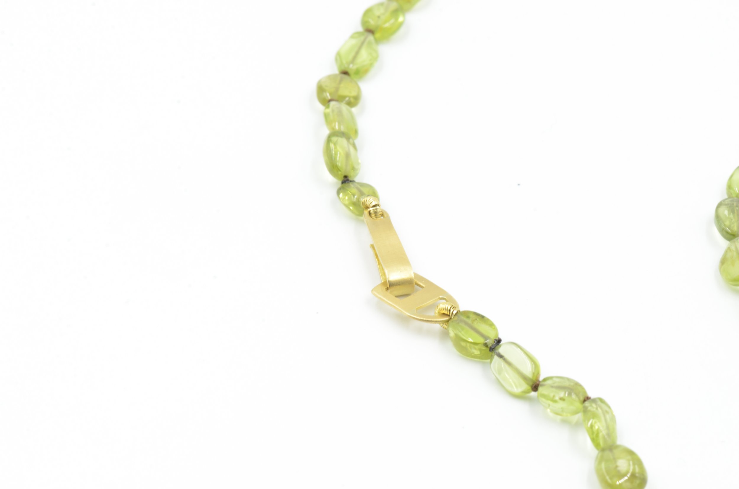 Peridot Pebbles Opera Strand