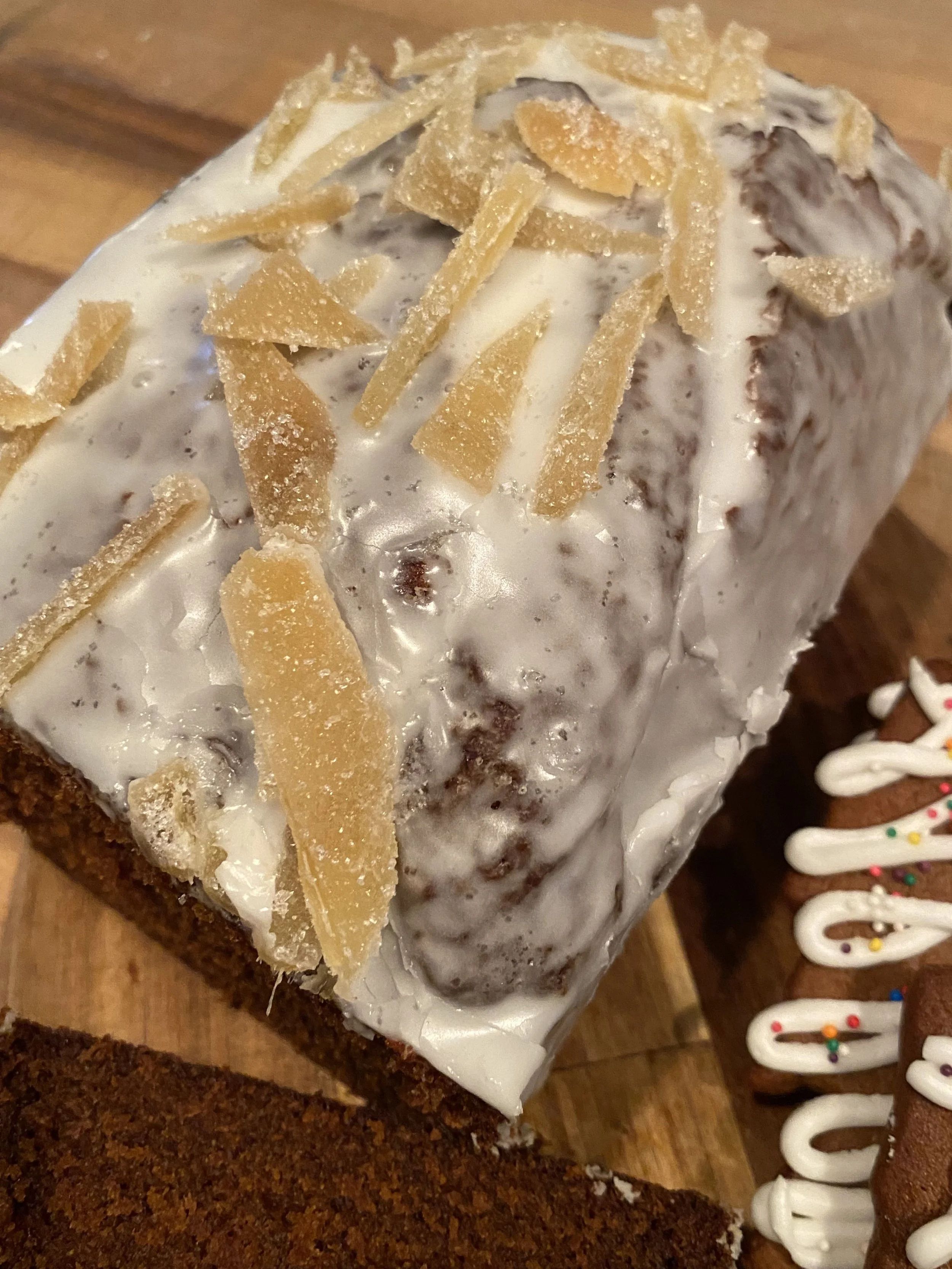 Gingerbread loaf.jpg