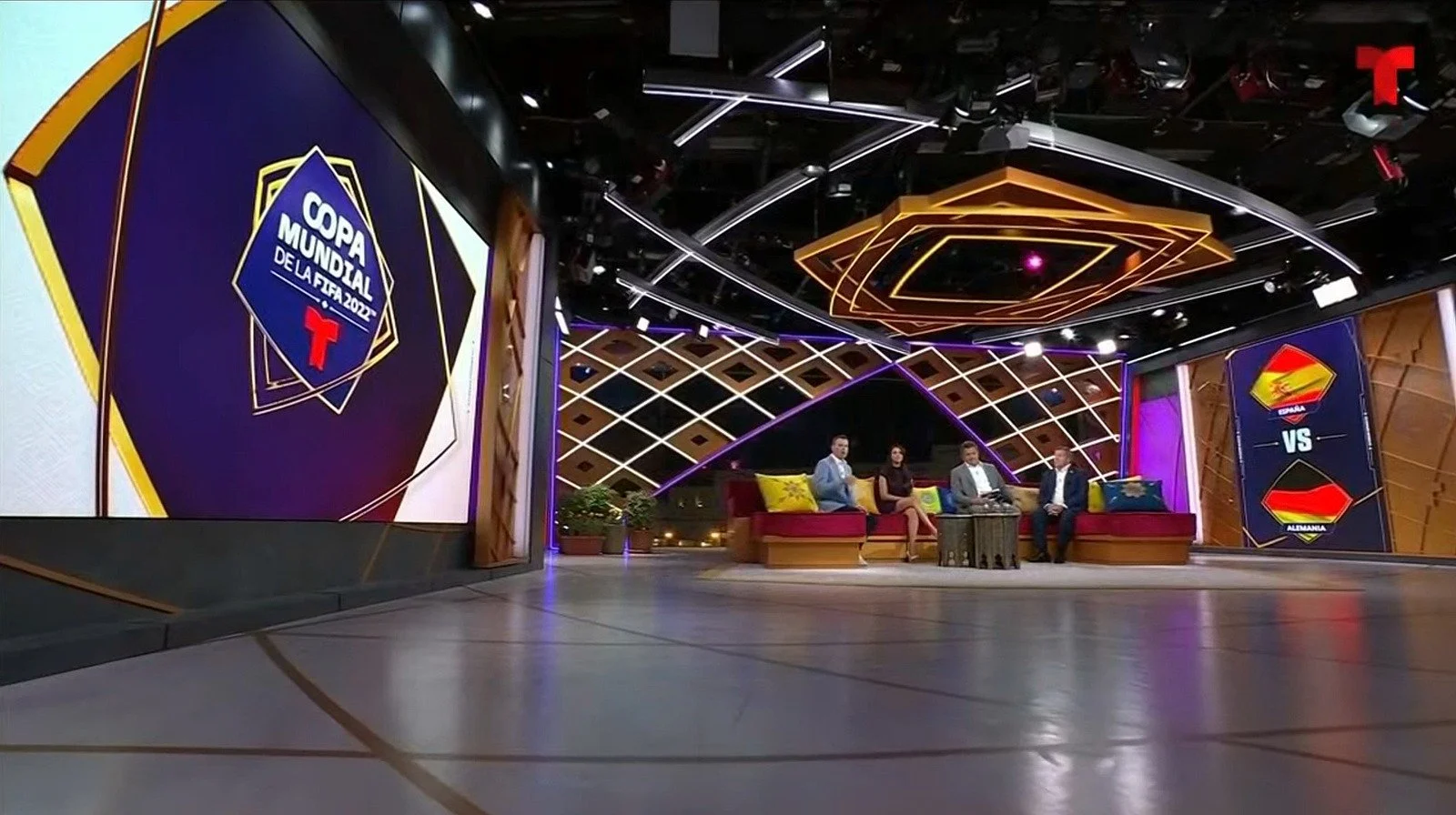 imgi_270_Telemundo_World-Cup_01.jpg