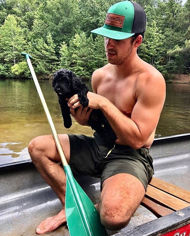 Puppy adventures!! Harmony Doodles has an official Puppy Training adventure guy! So excited to add Keaton to our team. Pipers yellow got to go out in the canoe today. #harmonydoodles #puppyadventures #doodleadventures