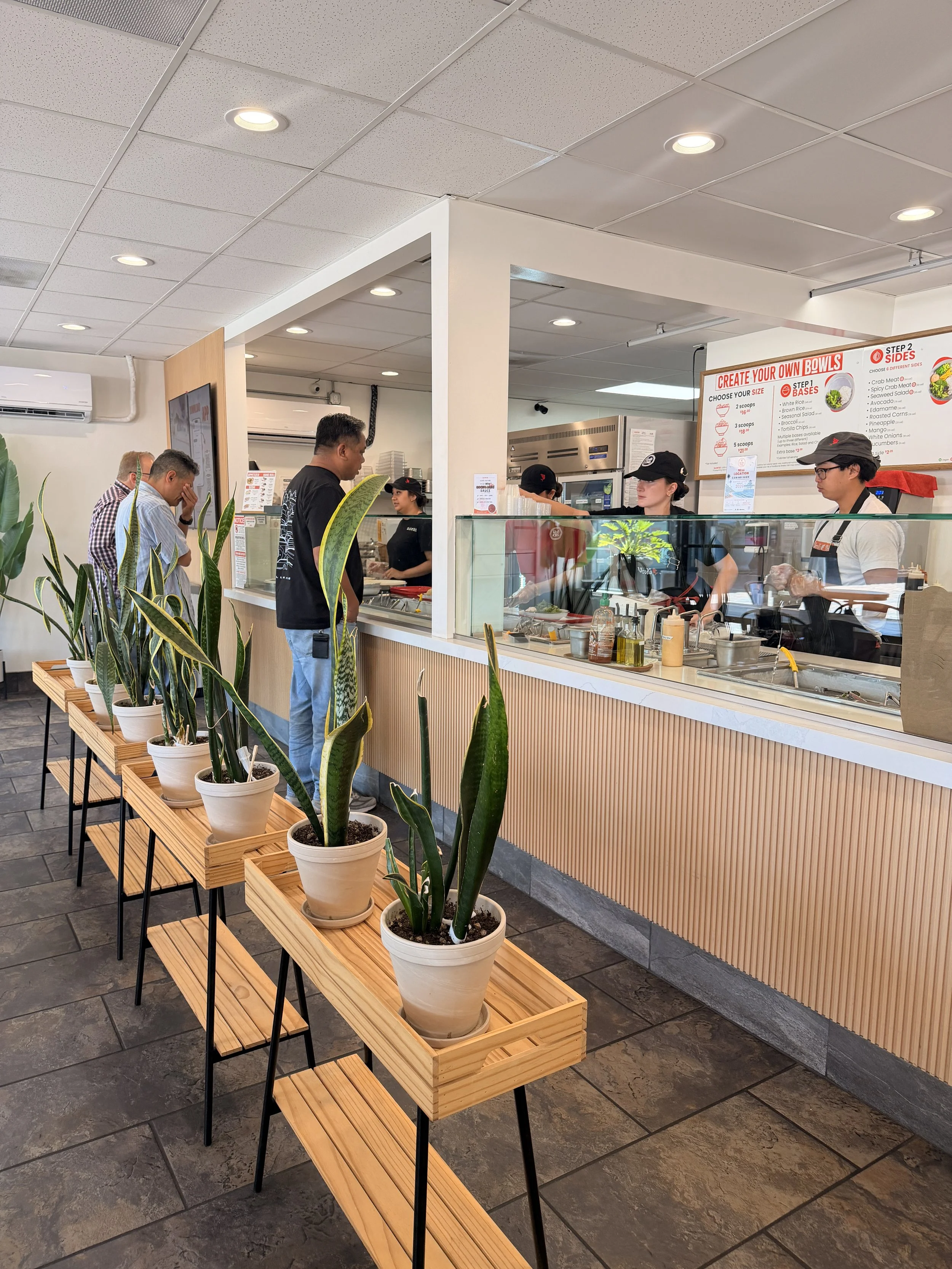 Uroko Poke Tustin Lunch Rush Line Poke Bowl.JPG