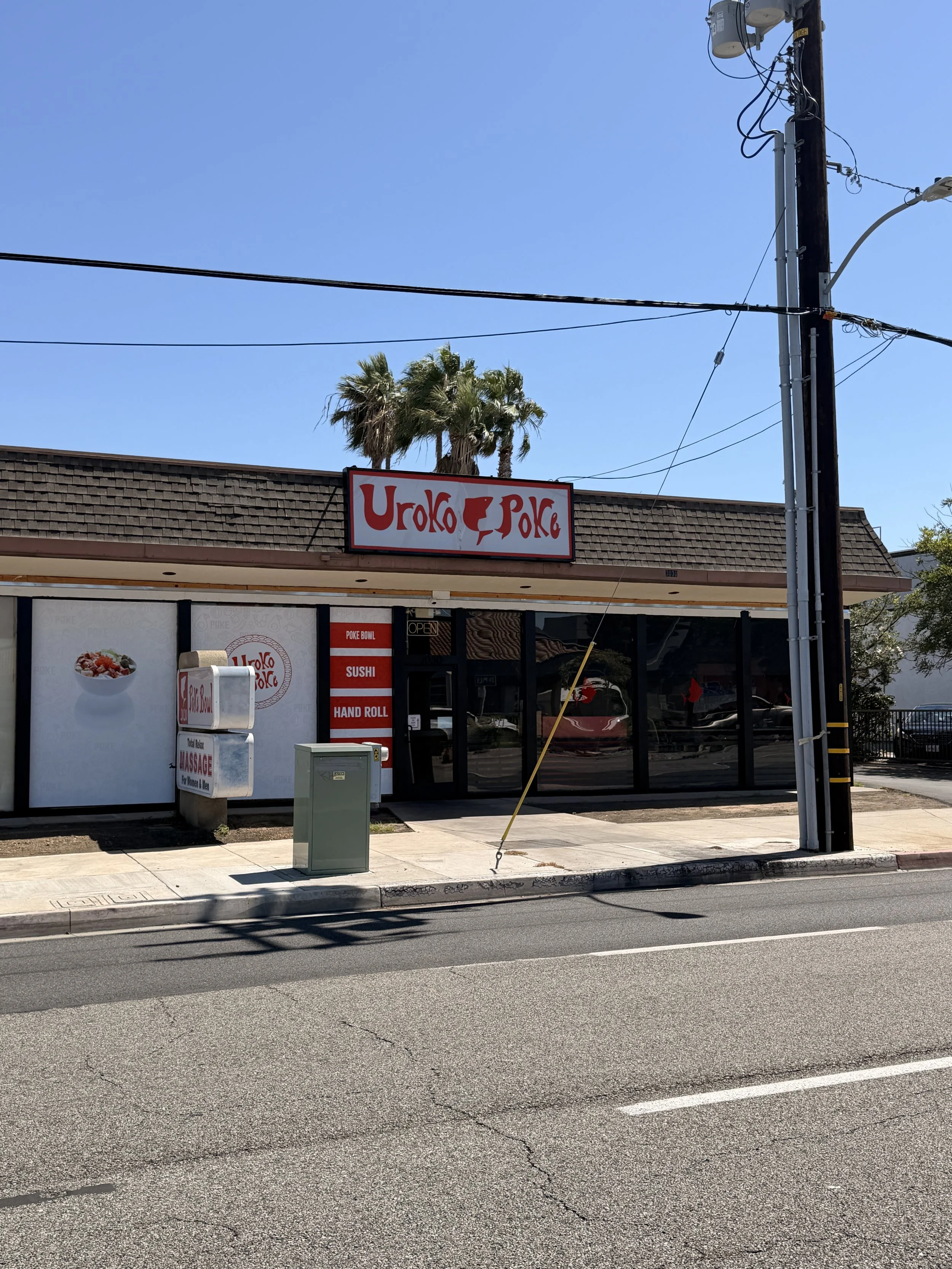 Uroko Poke Costa Mesa Back Store Street.JPG