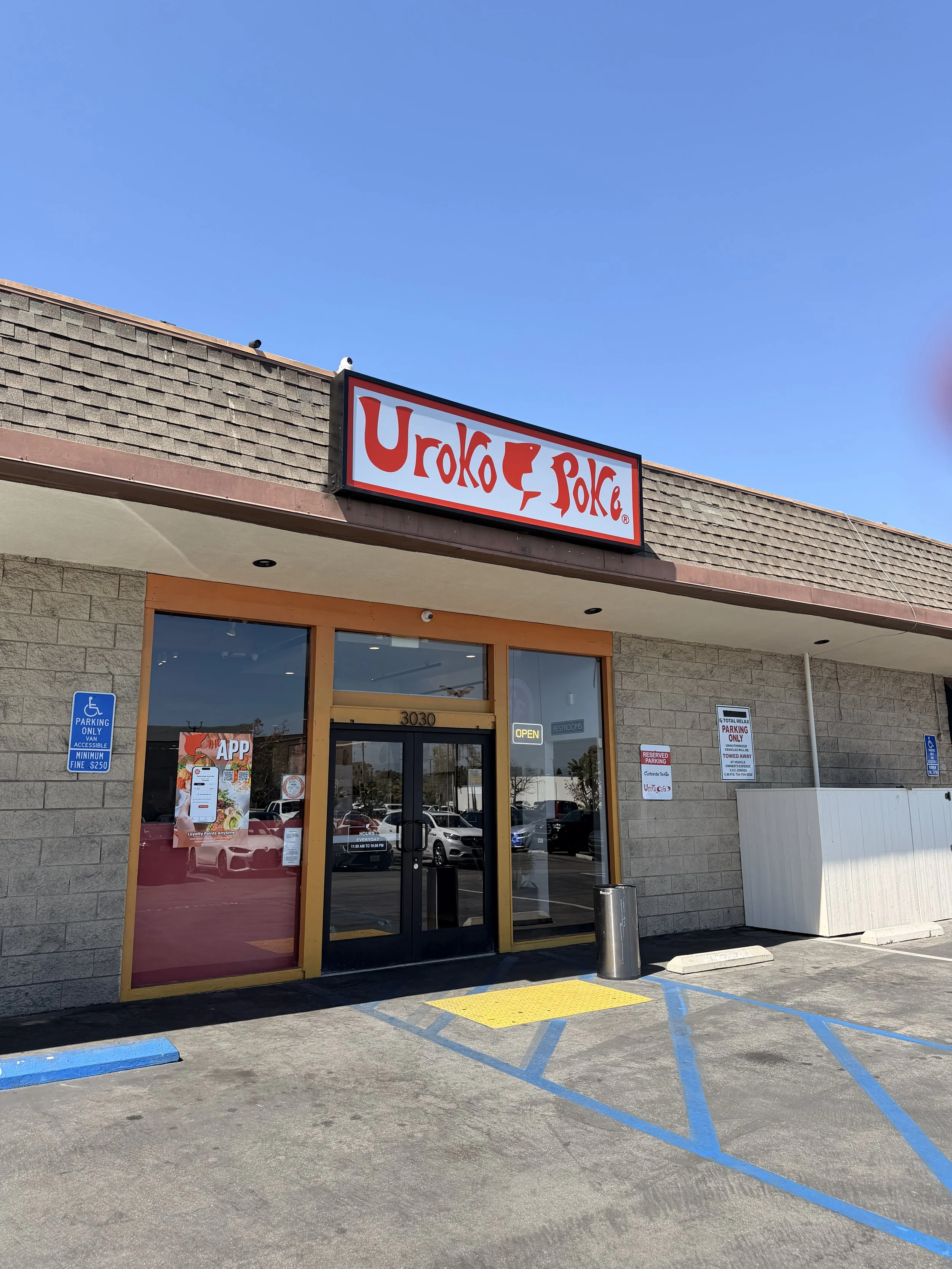 Uroko Poke Costa Mesa Front Store.JPG