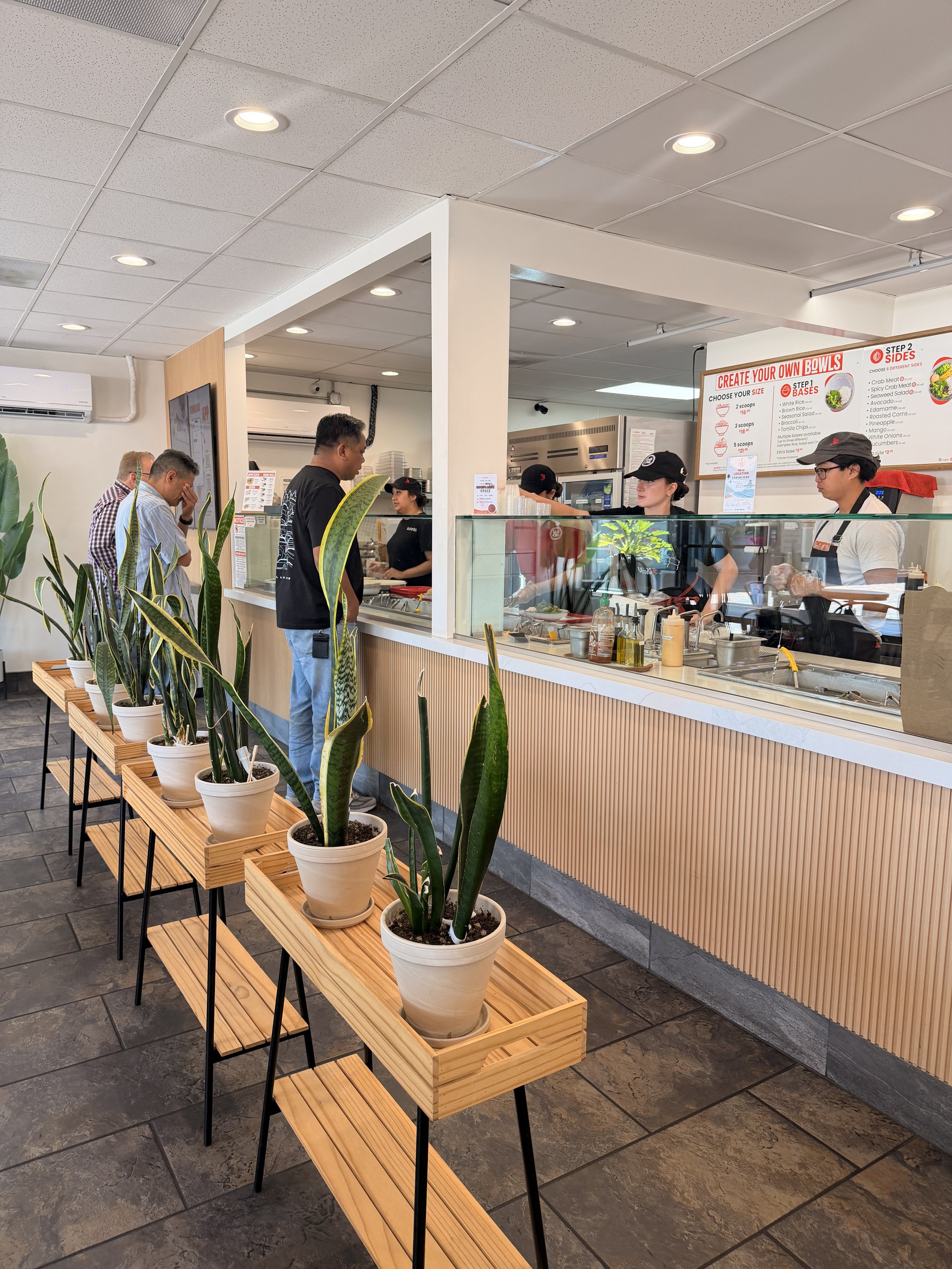Uroko Poke Tustin Lunch Rush Line Poke Bowl.JPG