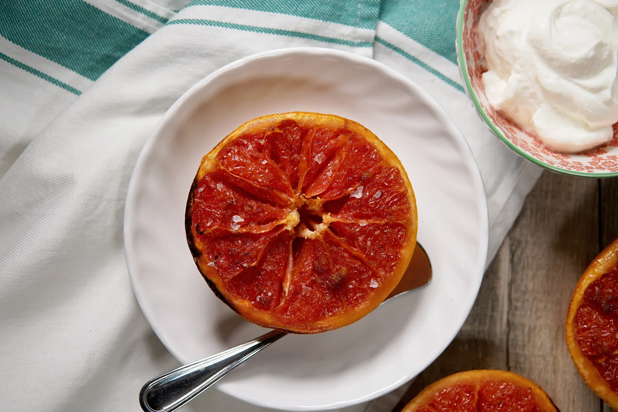 StephanieJung_BrokeAndCooking_BroiledGrapefruit525.jpg