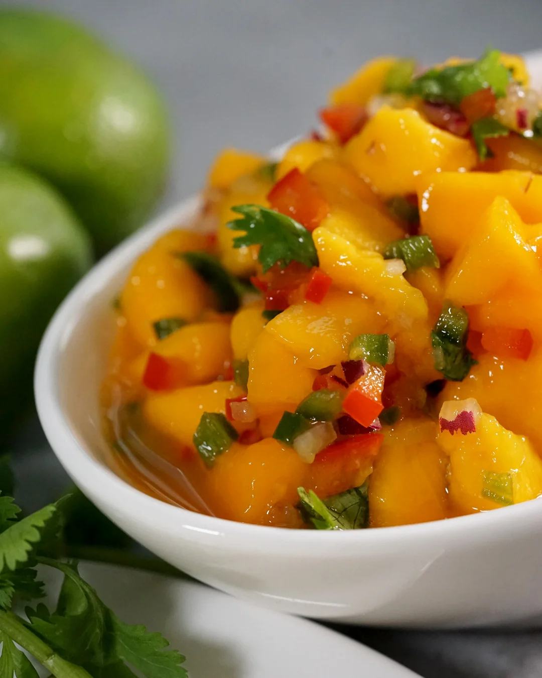 BrokeAndCooking_MangoSalsa_6802.jpg