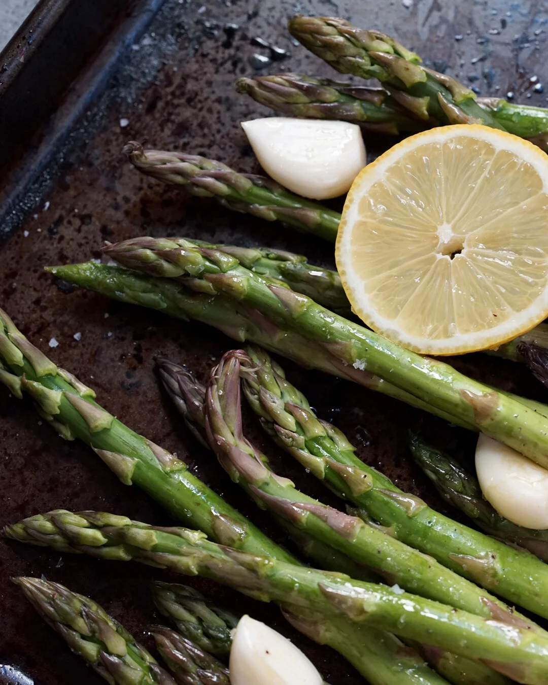 BrokeAndCooking_RoastedAsparagus_IG_7402.jpg