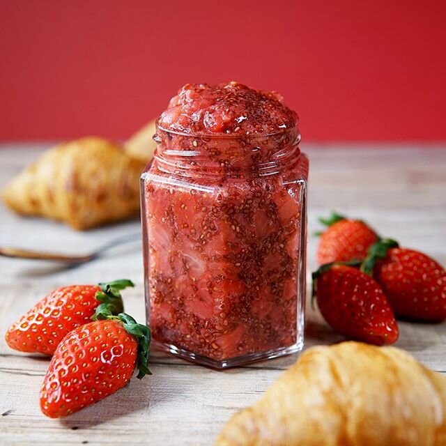 Making homemade jam is so much easier than you think! Normally, when cooking jam, you need pectin to enable the jam to gel&mdash;but I&rsquo;m going to show you how you can use chia seeds instead! The chia seeds bulk up and gel naturally, they easily