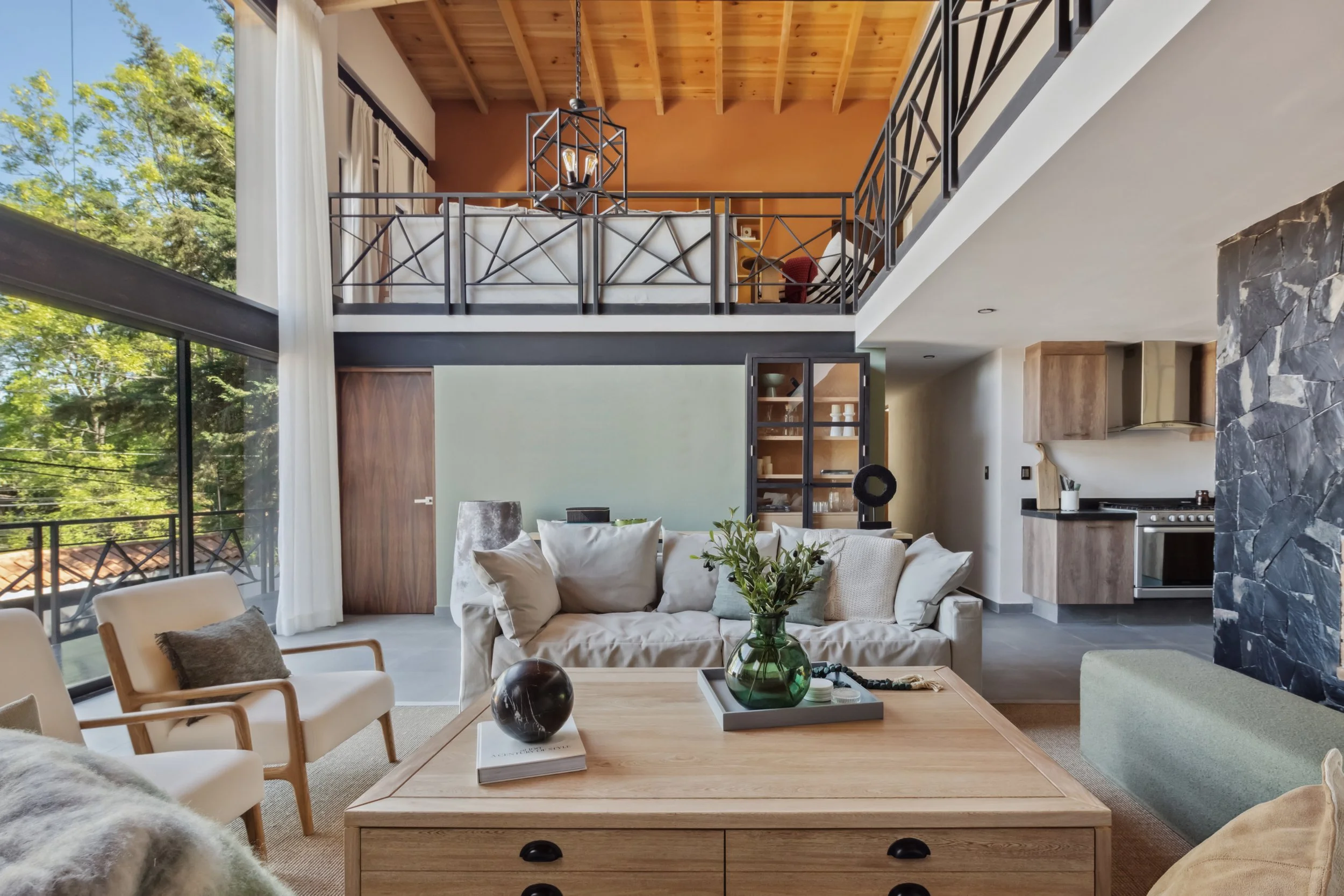 AS_FEB_23-271_correxxion .jpg