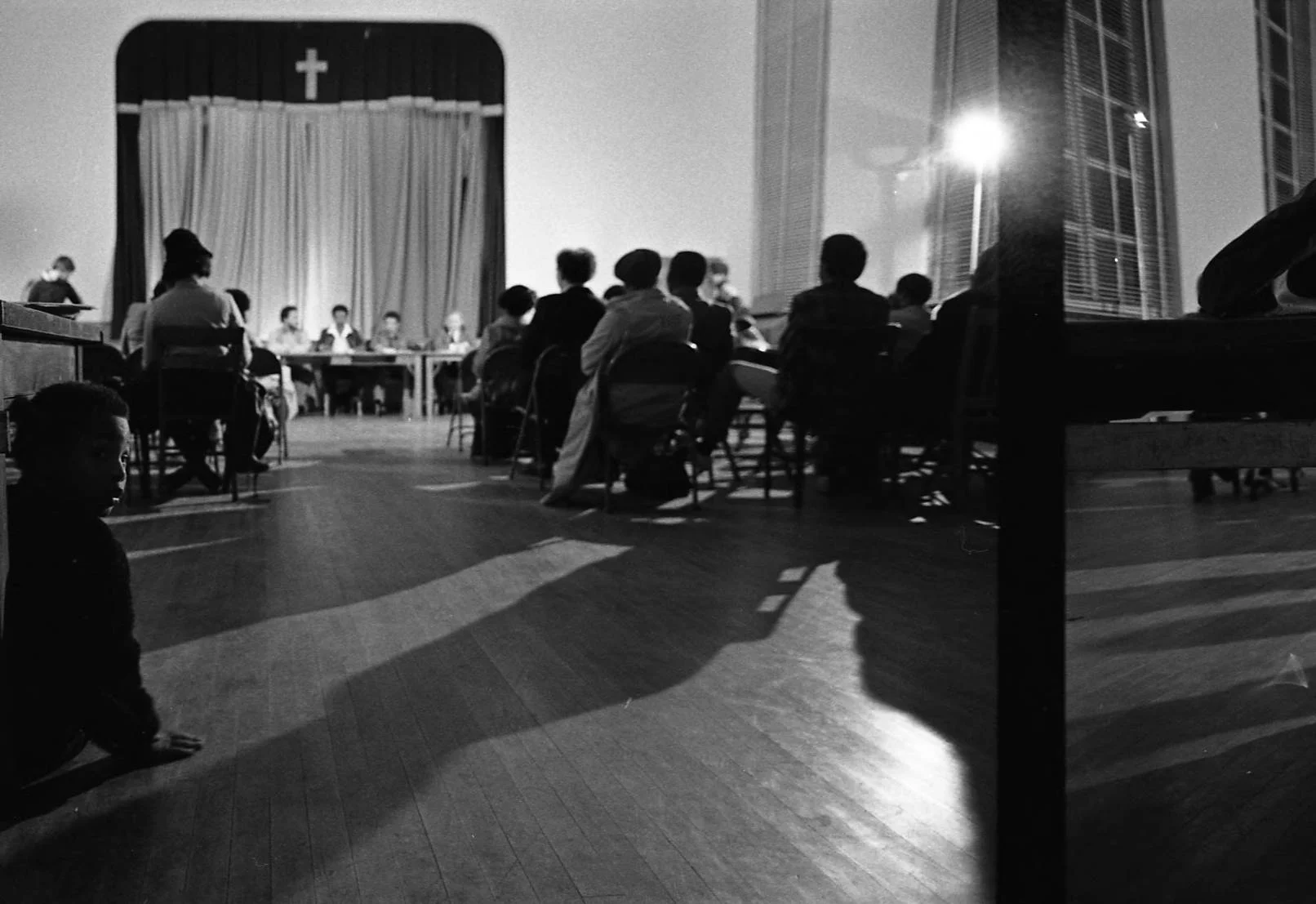 NAACP meeting to discuss missing and murdered children at Wheat Street Baptist Church. Photograph by Louie Favorite (1980 ) Atlanta Journal-Constitution Photographic Archives. Special Collections and Archives, Georgia State University Library.