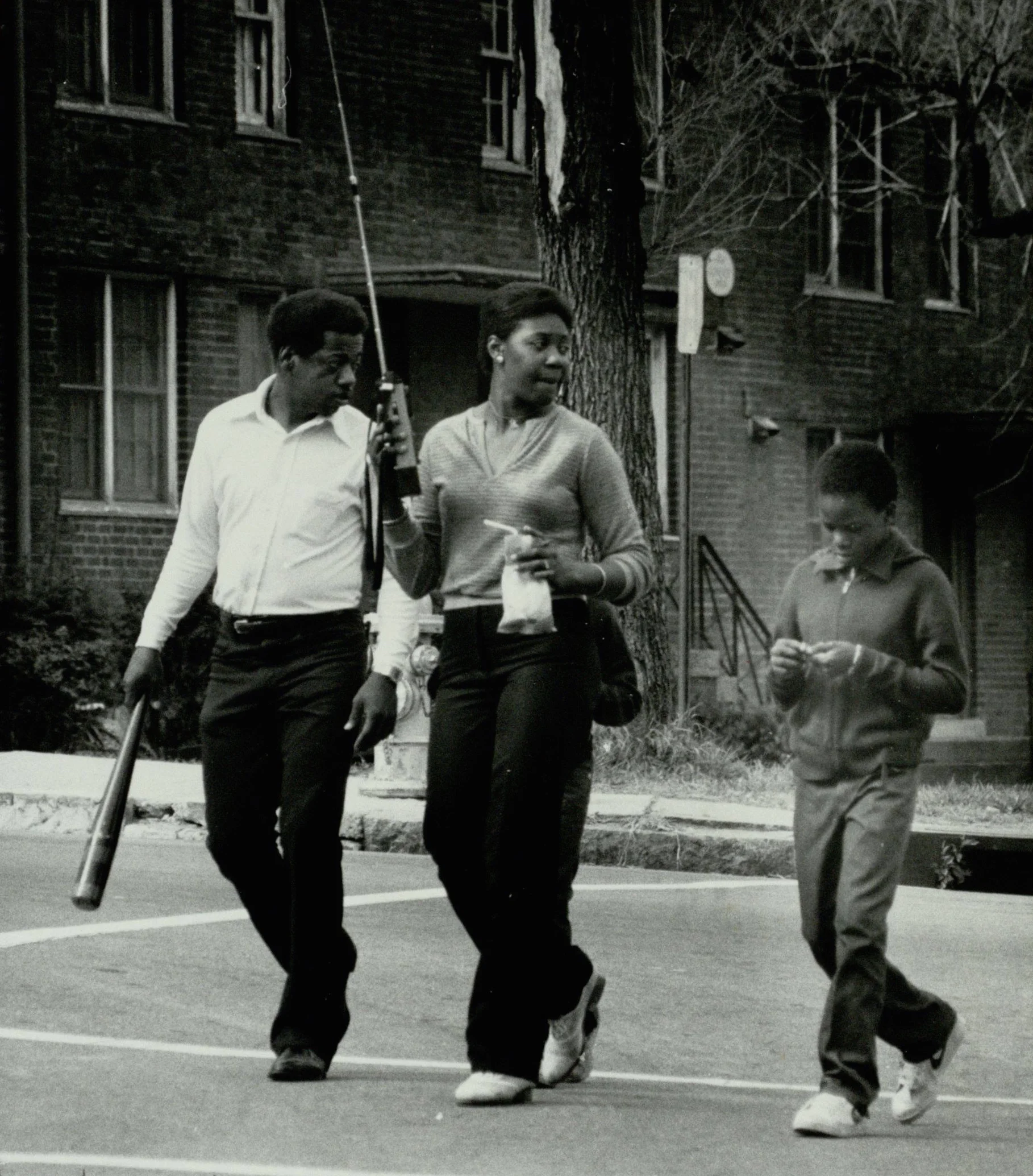 Techwood Homes Family Patrol. Photograph byGeorge A. Clark (1984) Atlanta Journal-Constitution Photographic Archives. Special Collections and Archives, Georgia State University Library.