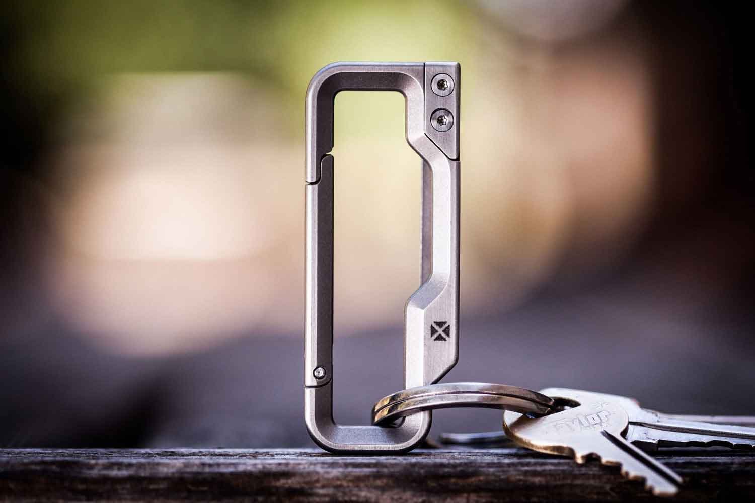 HyperLink carabiner keychain standing up with keys.