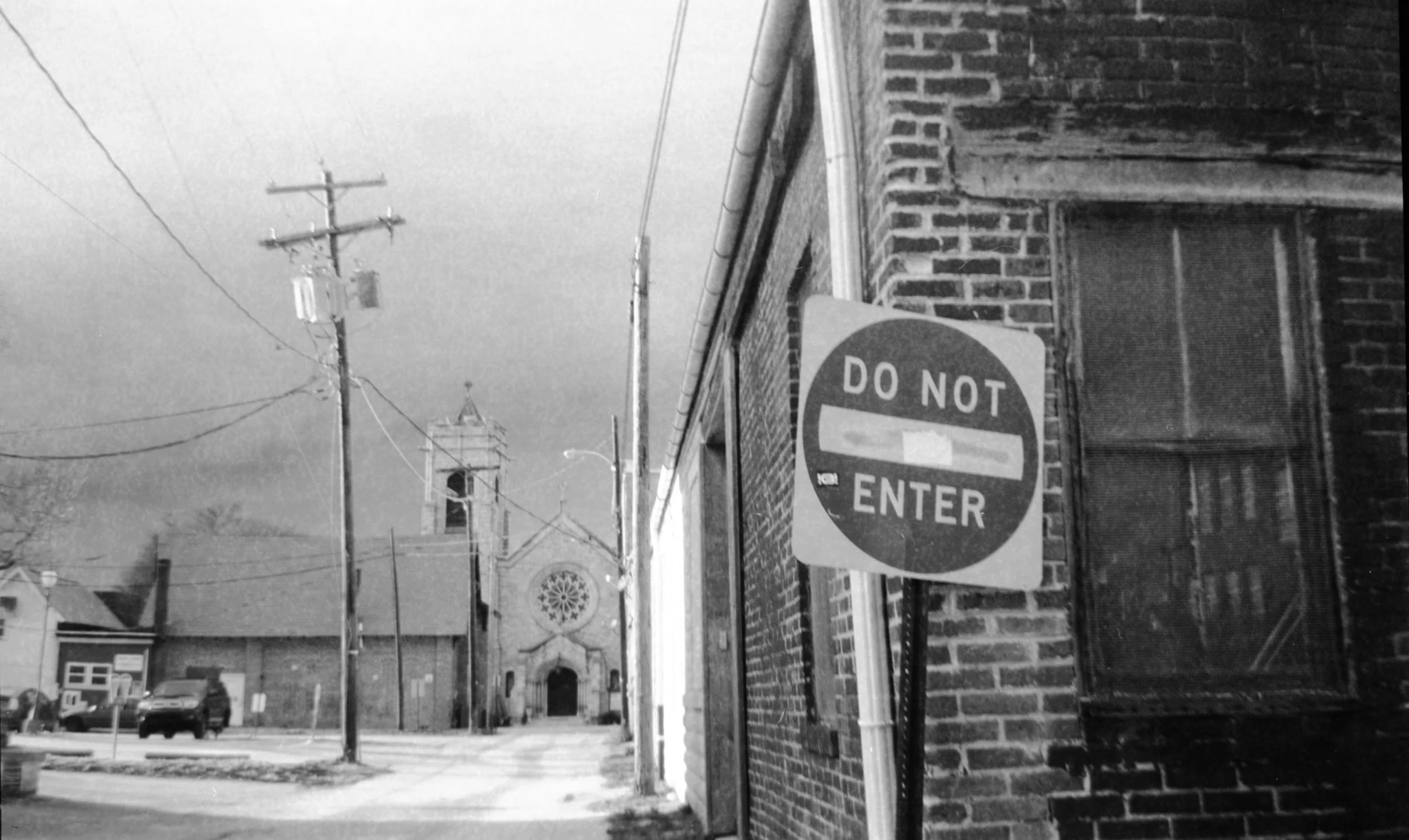 alley_to_broadway.jpg