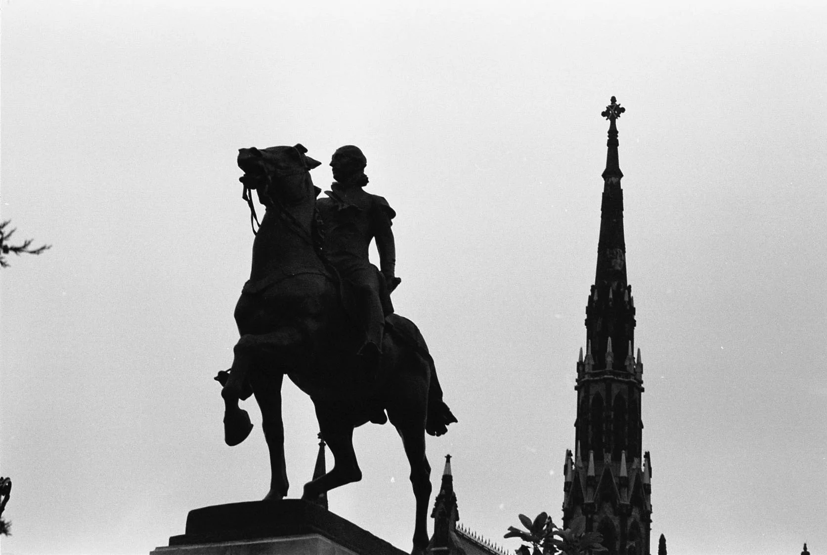 statue.jpg
