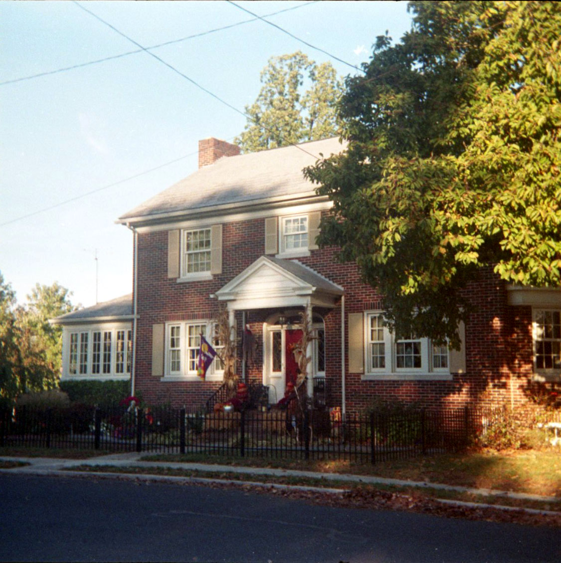 fall_house.jpg