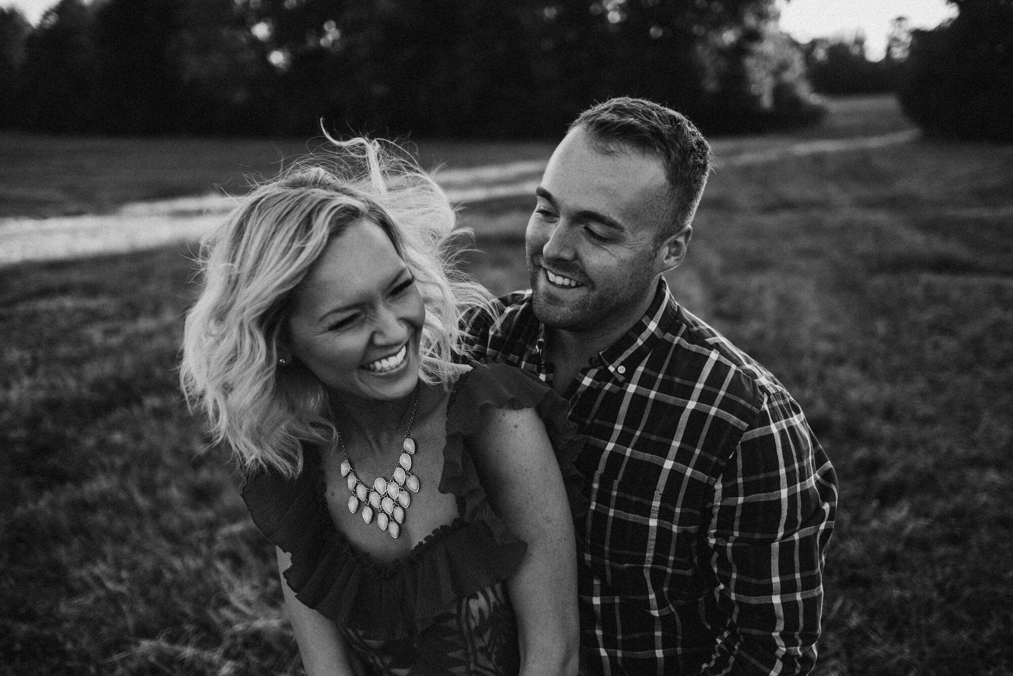 SPRINGFIELD, MO ENGAGEMENT PHOTOS