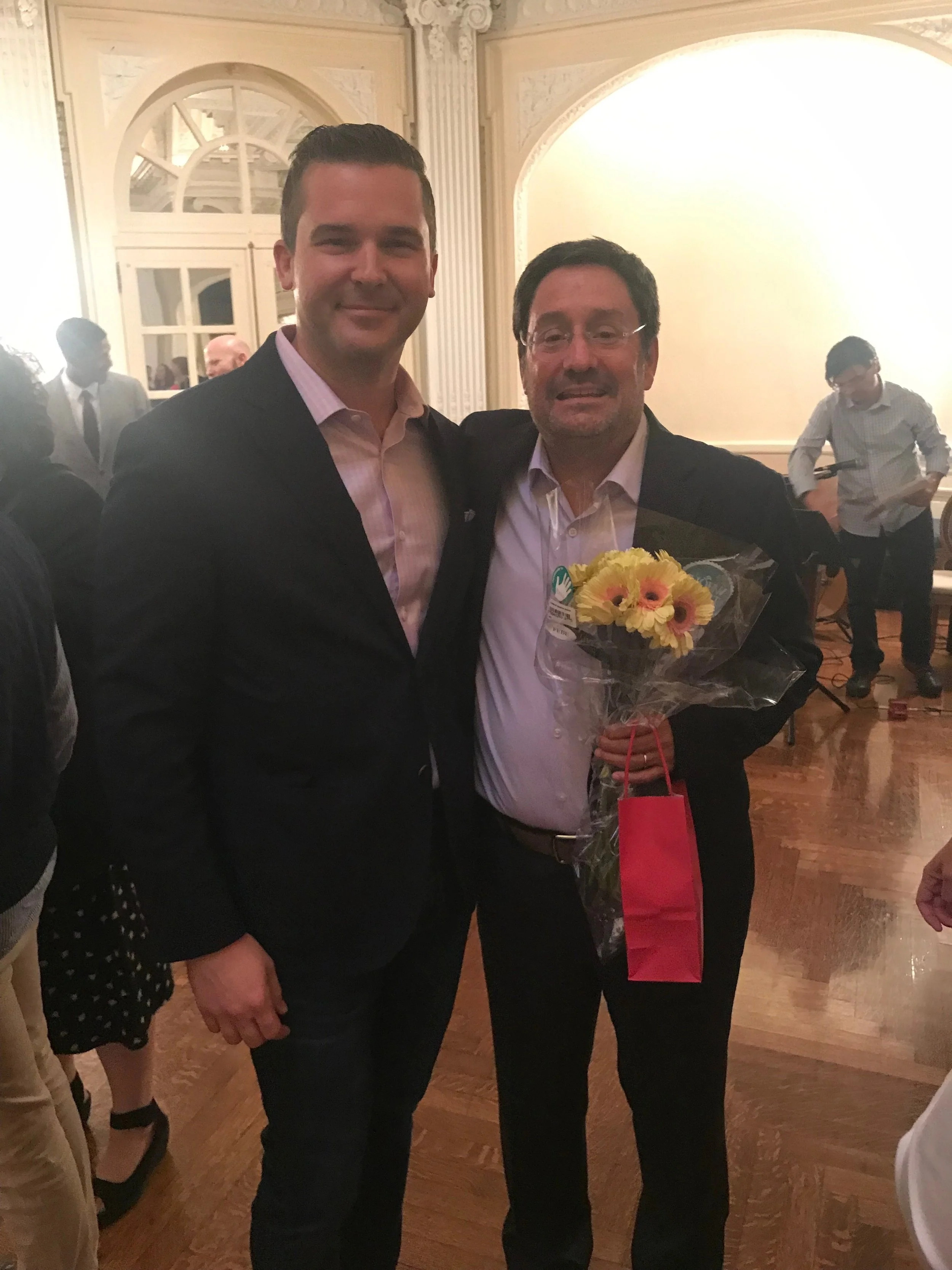 SDV INTERNATIONAL Meets Former Vice President and Ambassador of the Republic of Colombia