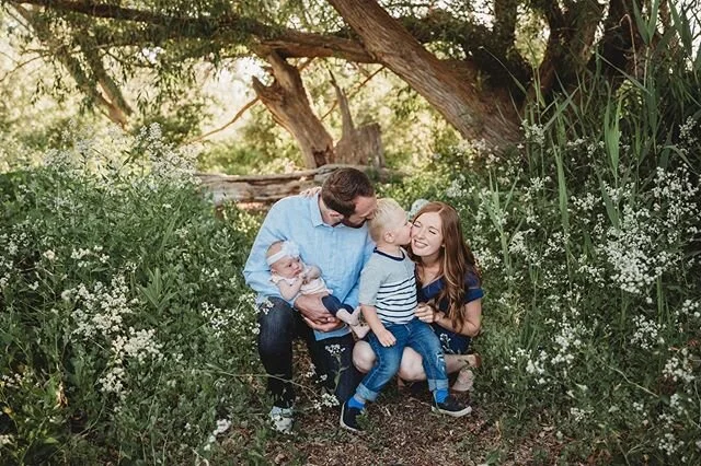 I love it when little boys love their mamas❤️
.
.
.
.
.
.
#smalpresets #amberprussephotography #utahfamilyphotographer #utahcountylifestylephotographer #utahcountyfamilyphotographer #saratogaspringsphotographer #eaglemountainphotographer #risingtides