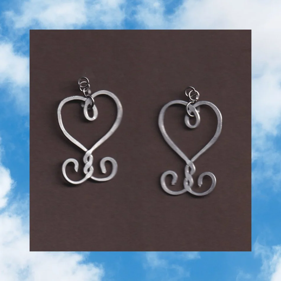 earrings_hearts_silver.jpg