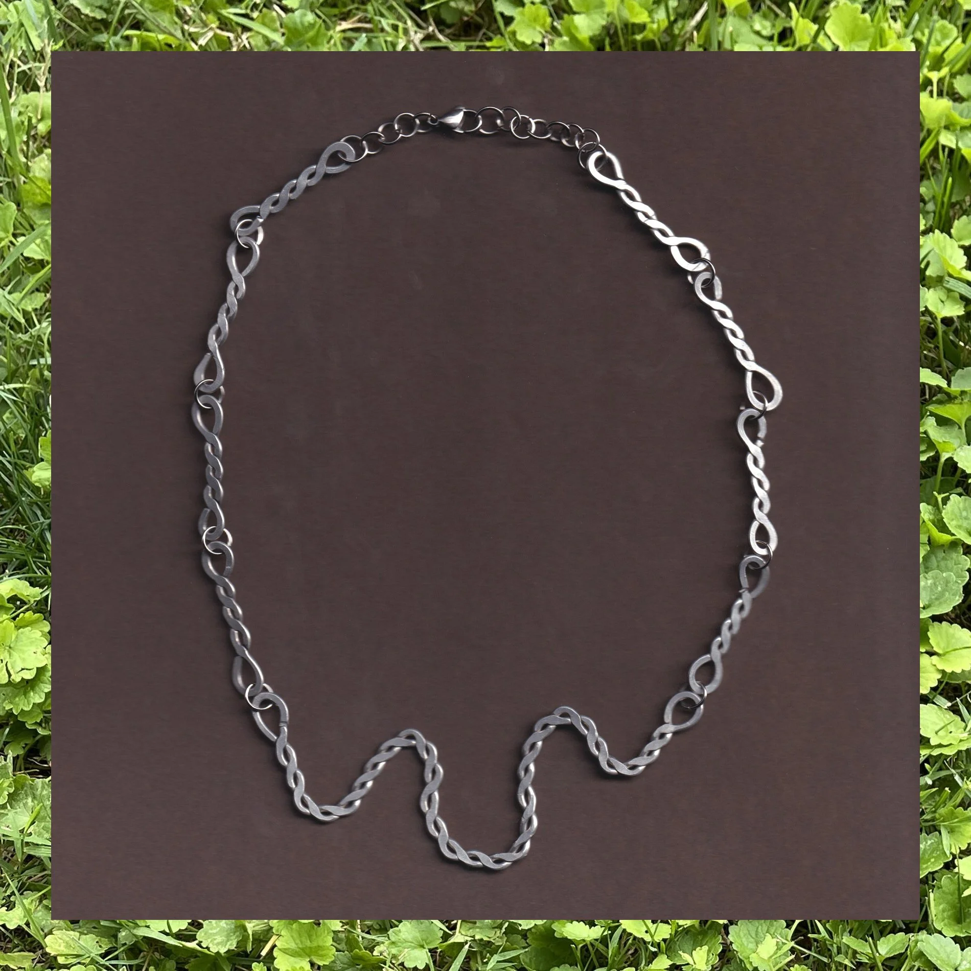 necklace_meander.jpg