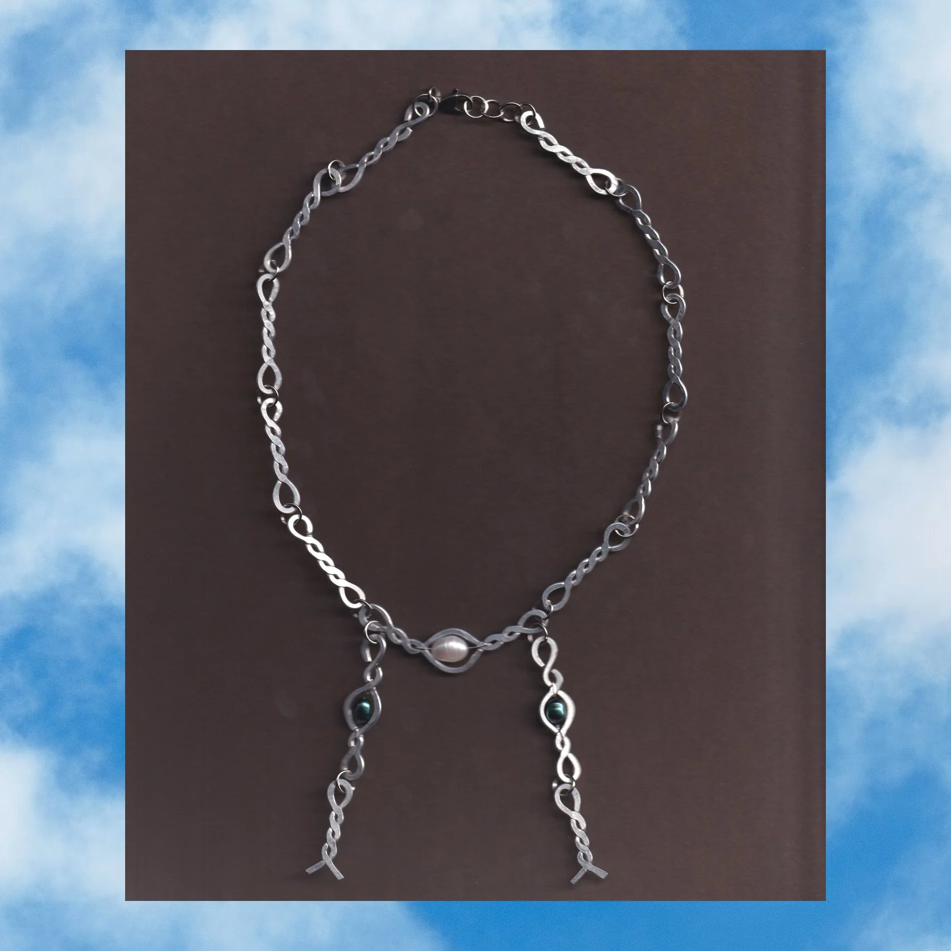 sq_pearl_bolo_1.jpg