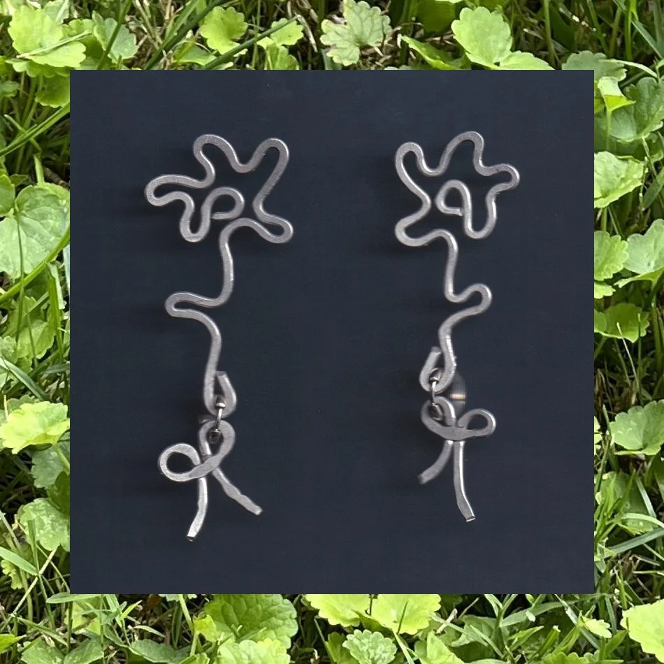 earrings_flower_bow.jpg