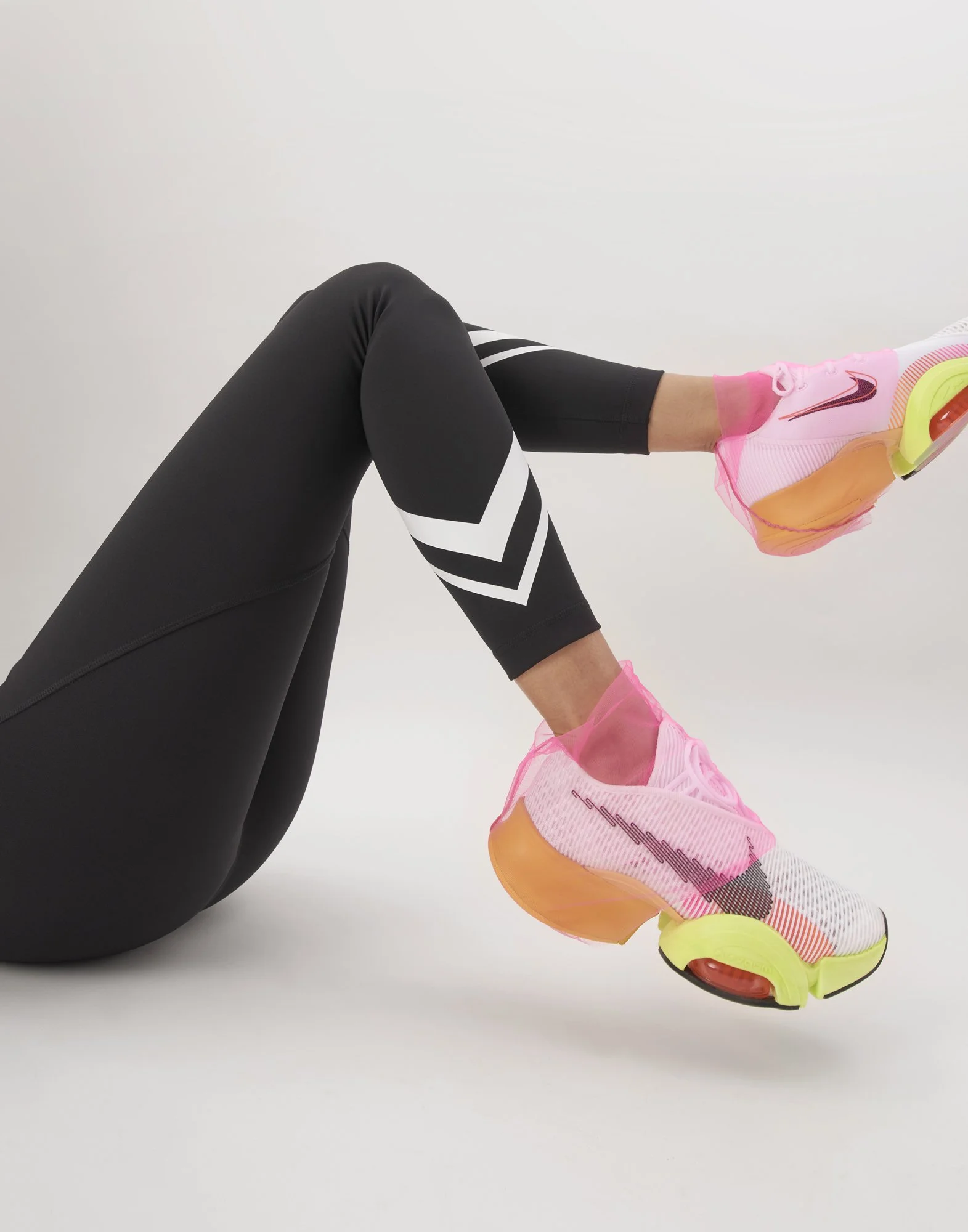 FWN_Leggings_Look 9_6564 1 v1.jpg