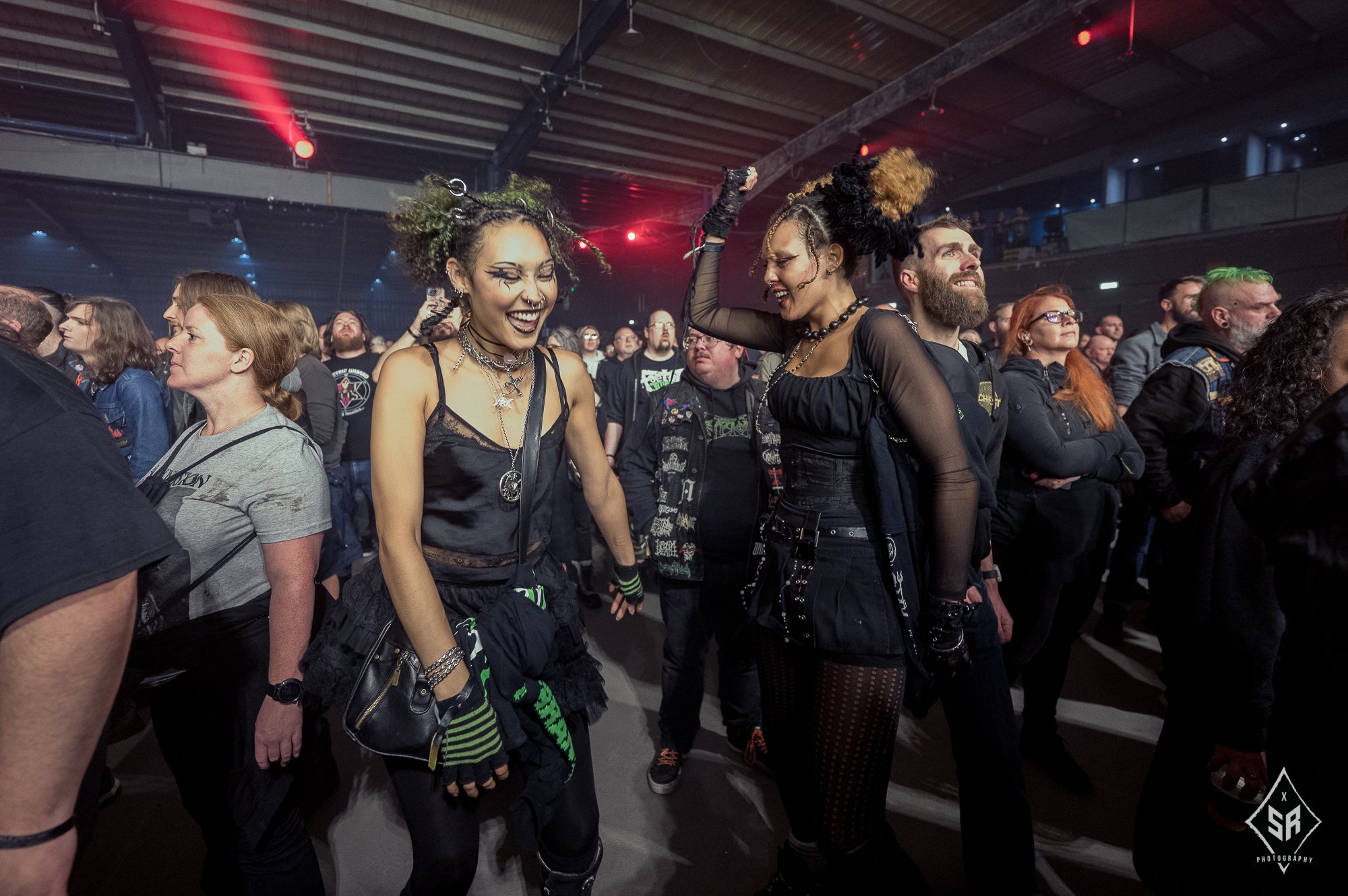 Sabrina Ramdoyal Photography_Damnation Festival 2023_Fans-13.jpg