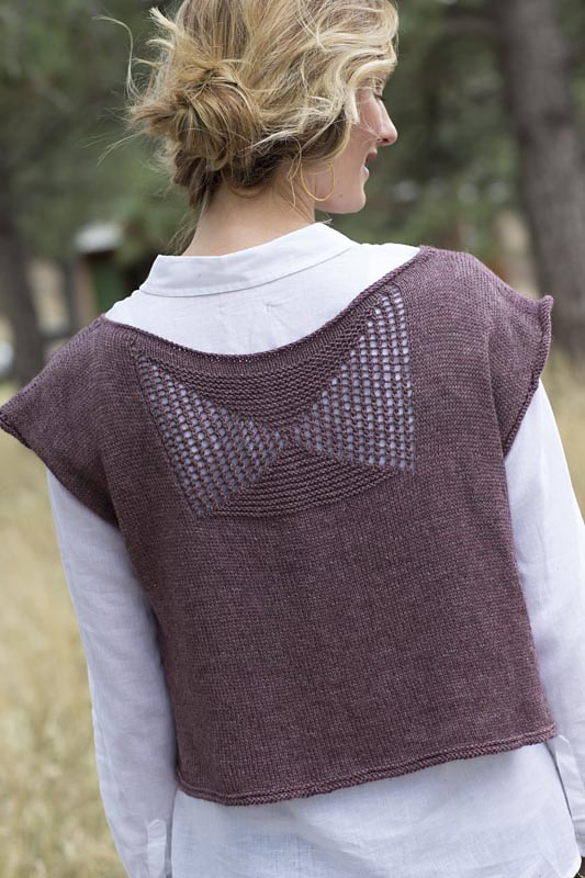 The Peak Tank is a perfect example of the construction and texture I was talking about earlier! I love that this is a piece that can be worn no matter the season, and layered to offer a multitude of different outfits. Perfect for those of us trying to keep our wardrobes small and the pieces in it meaningful!