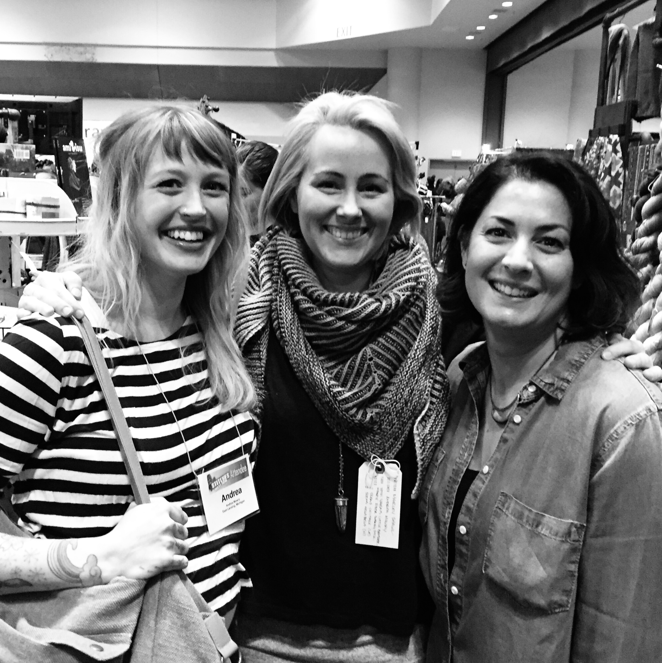 Veronika from YOTH and Dami from Magpie Fibers! Veronika is wearing the Marley Shawl knit up with a combination of their amazing yarns!