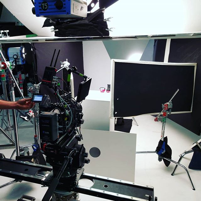 Pack shot time #tbf #throwbackfriday #fromthevault #setlife #setdesign #olay #commercial #beauty #funtimes #filmmaking #lighting #hashtag