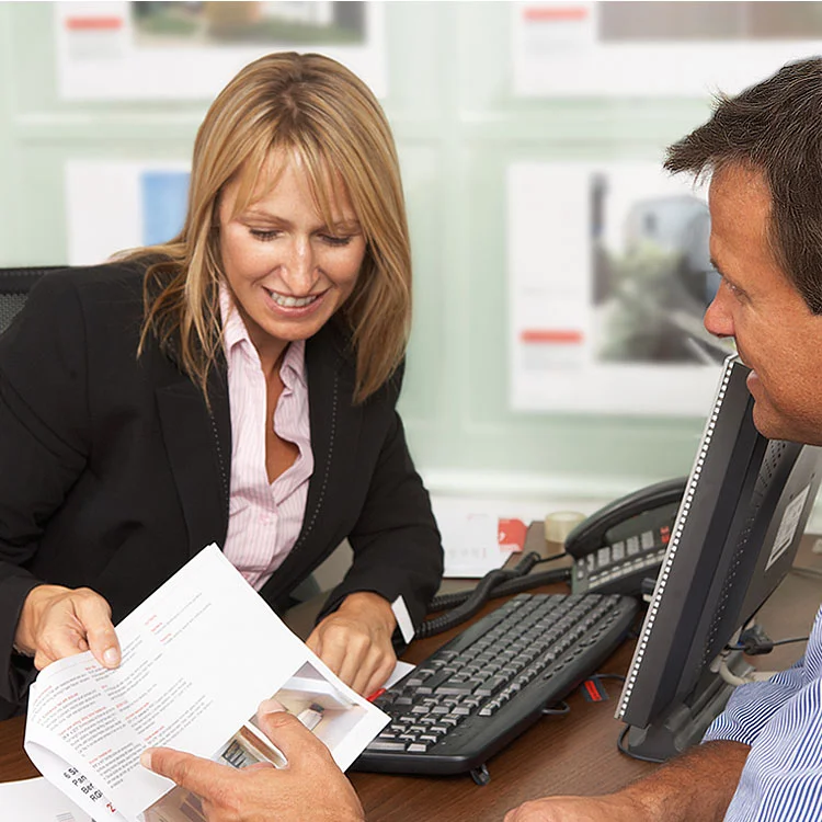 designer-with-happy-client-750px.jpg