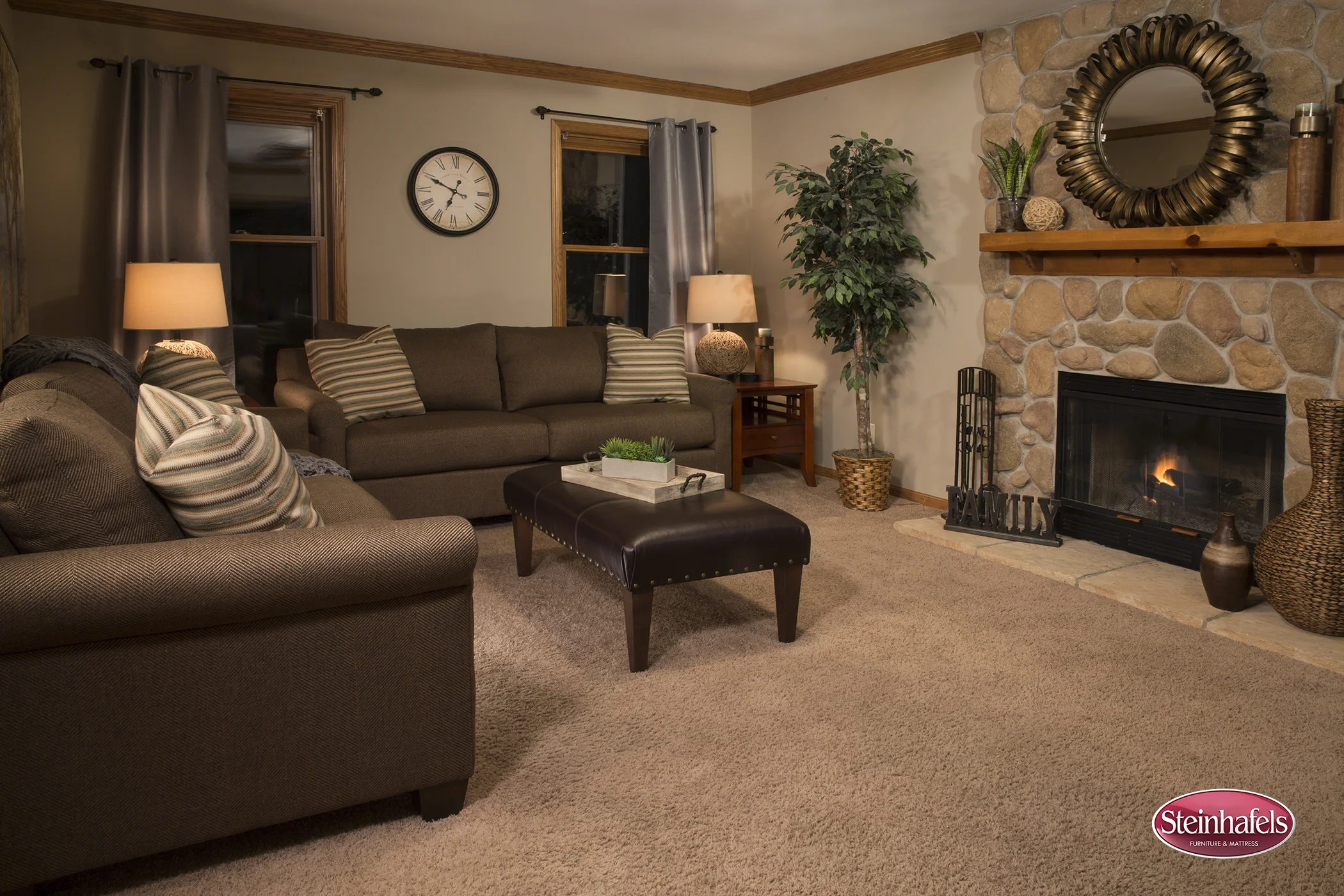 RoomShot_06_01.jpg