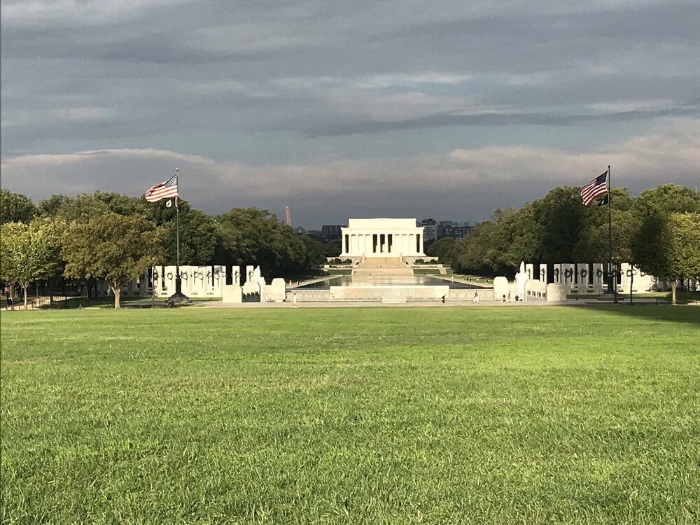Lincoln and WWII Memorial