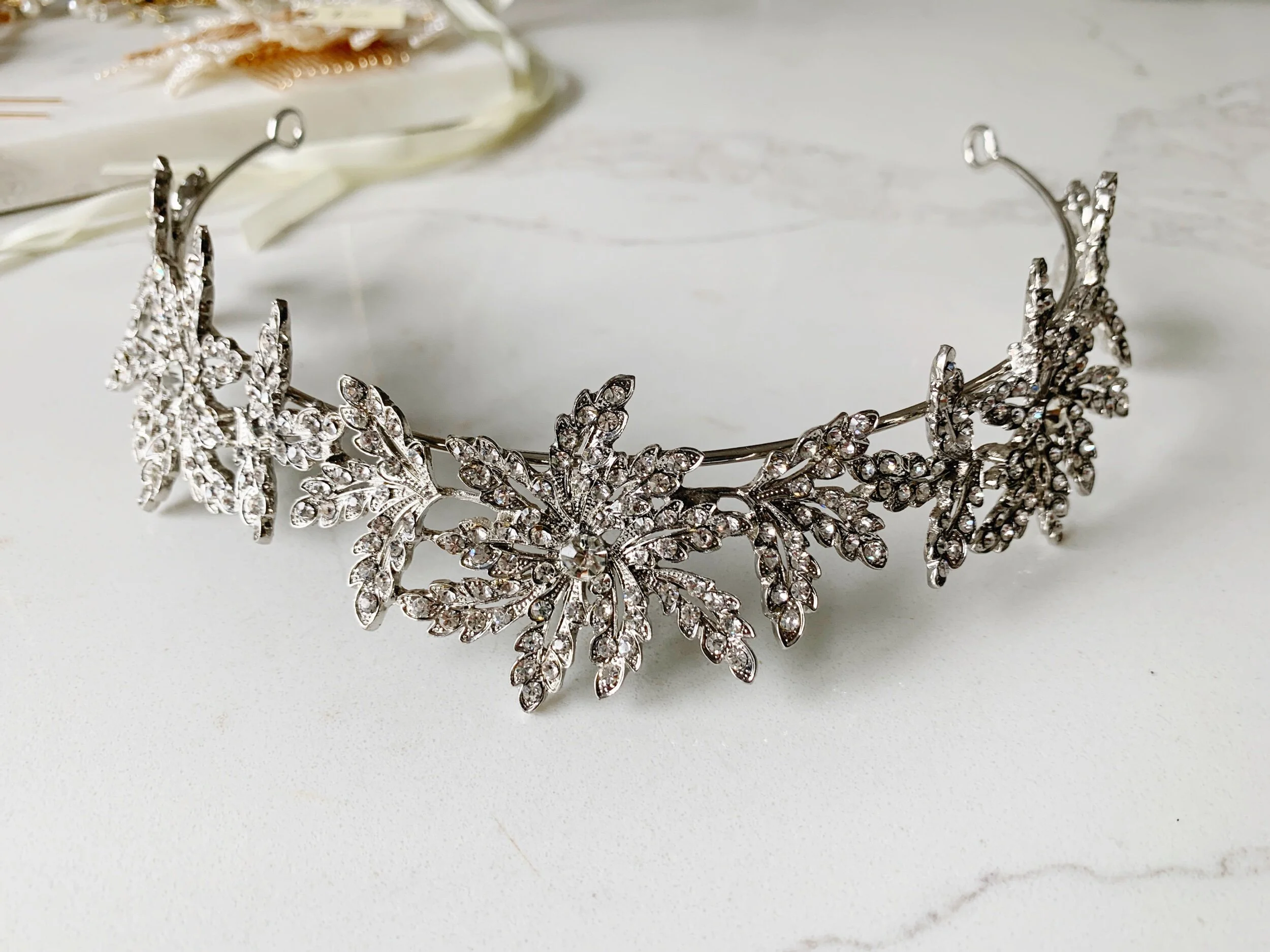 92722904-3BBA-464E-859B-790290B12B02